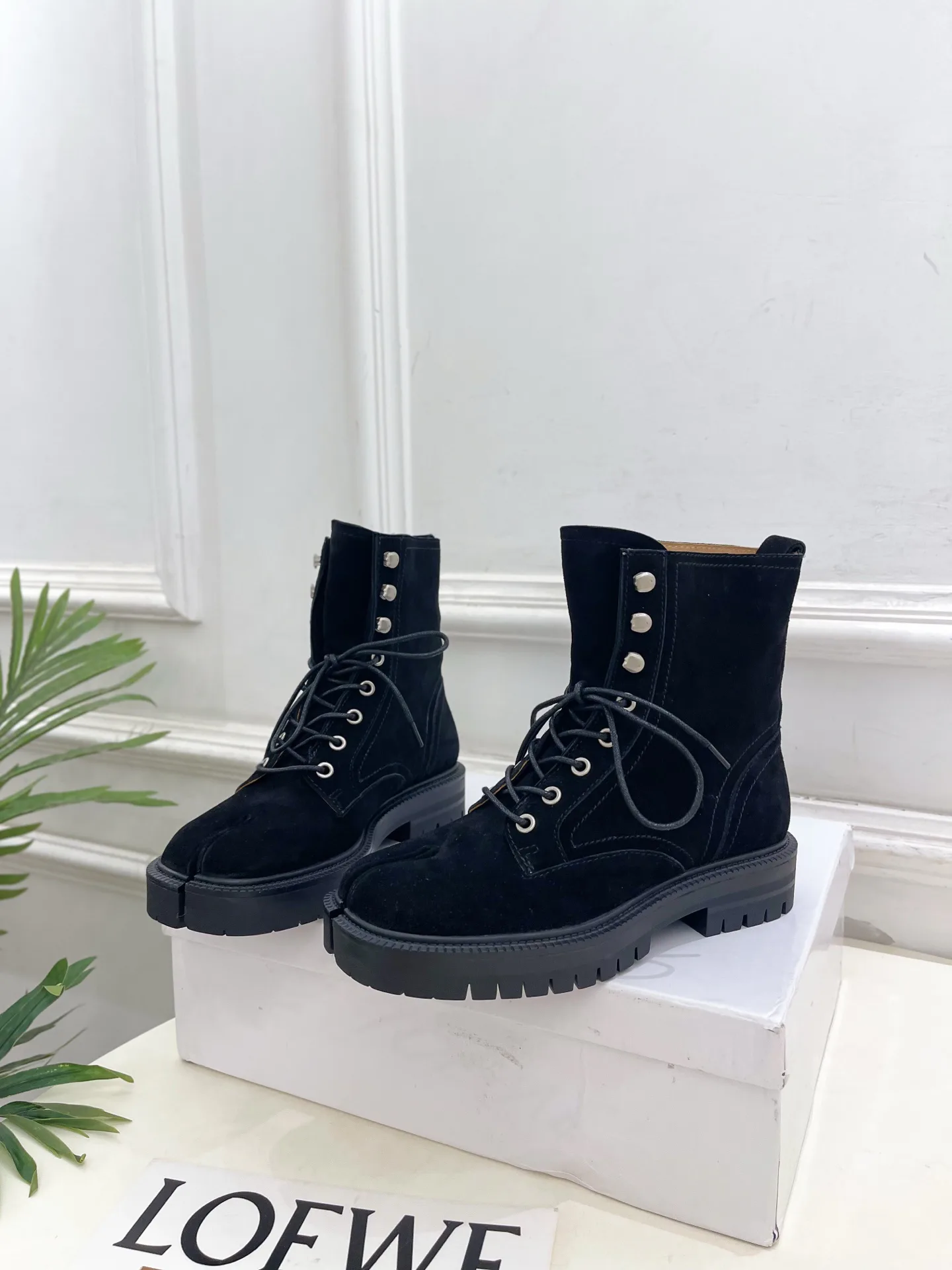 Women's Ankle Boots MAISON MARGIELA 18143110