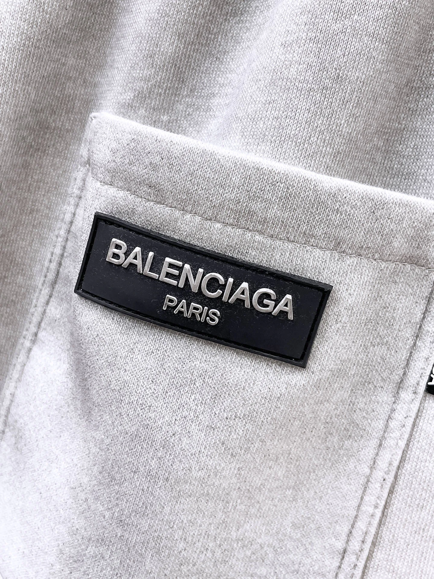 Men's Trousers BALENCIAGA 18399366