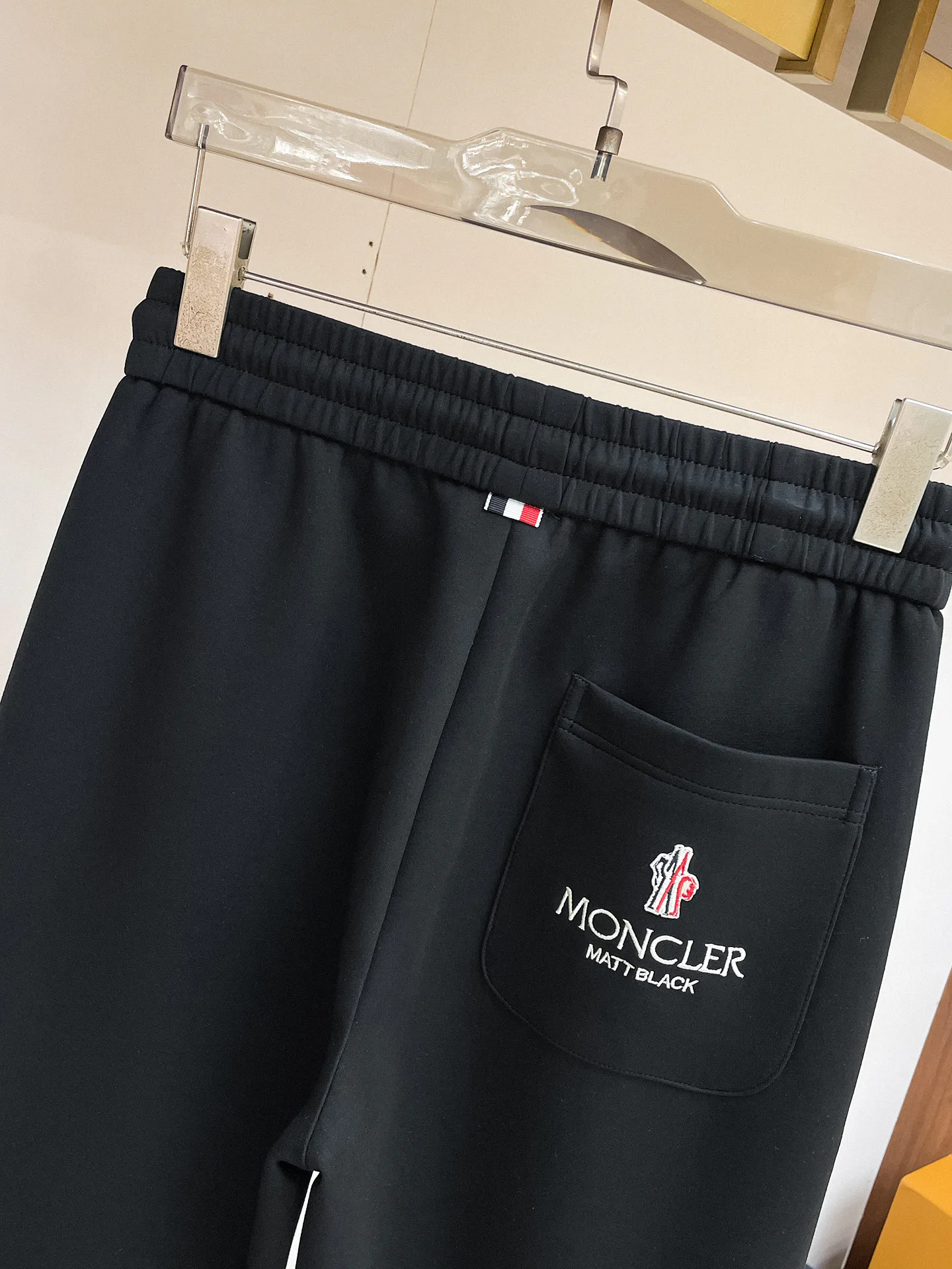 Men's Trousers MONCLER 18499621