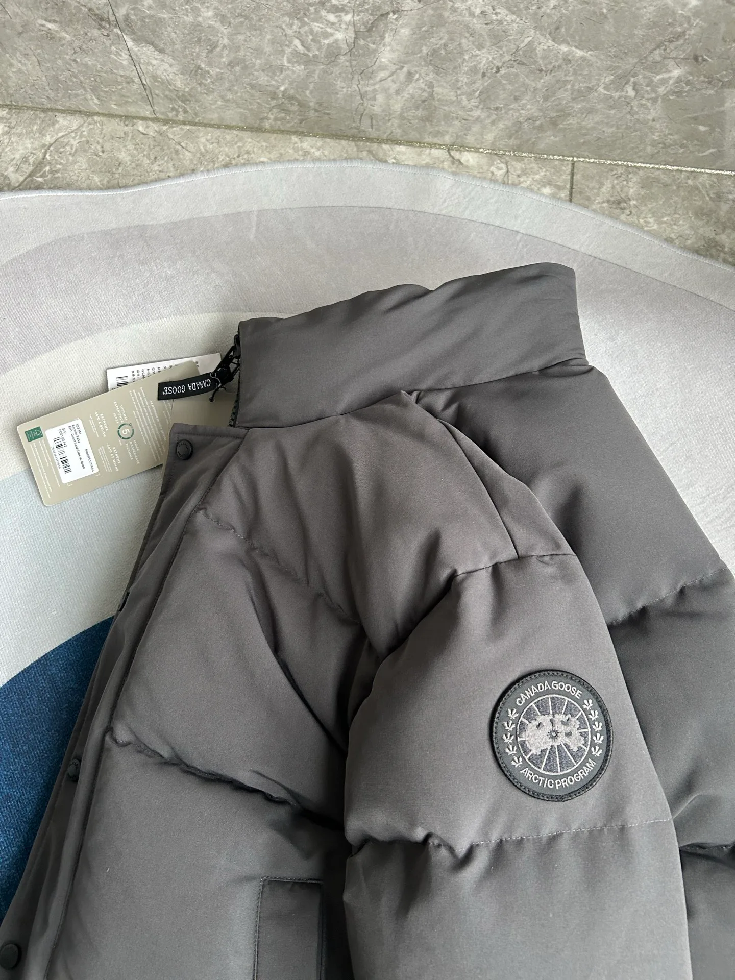 Men's Jackets And Down Jackets CANADA GOOSE 18129806