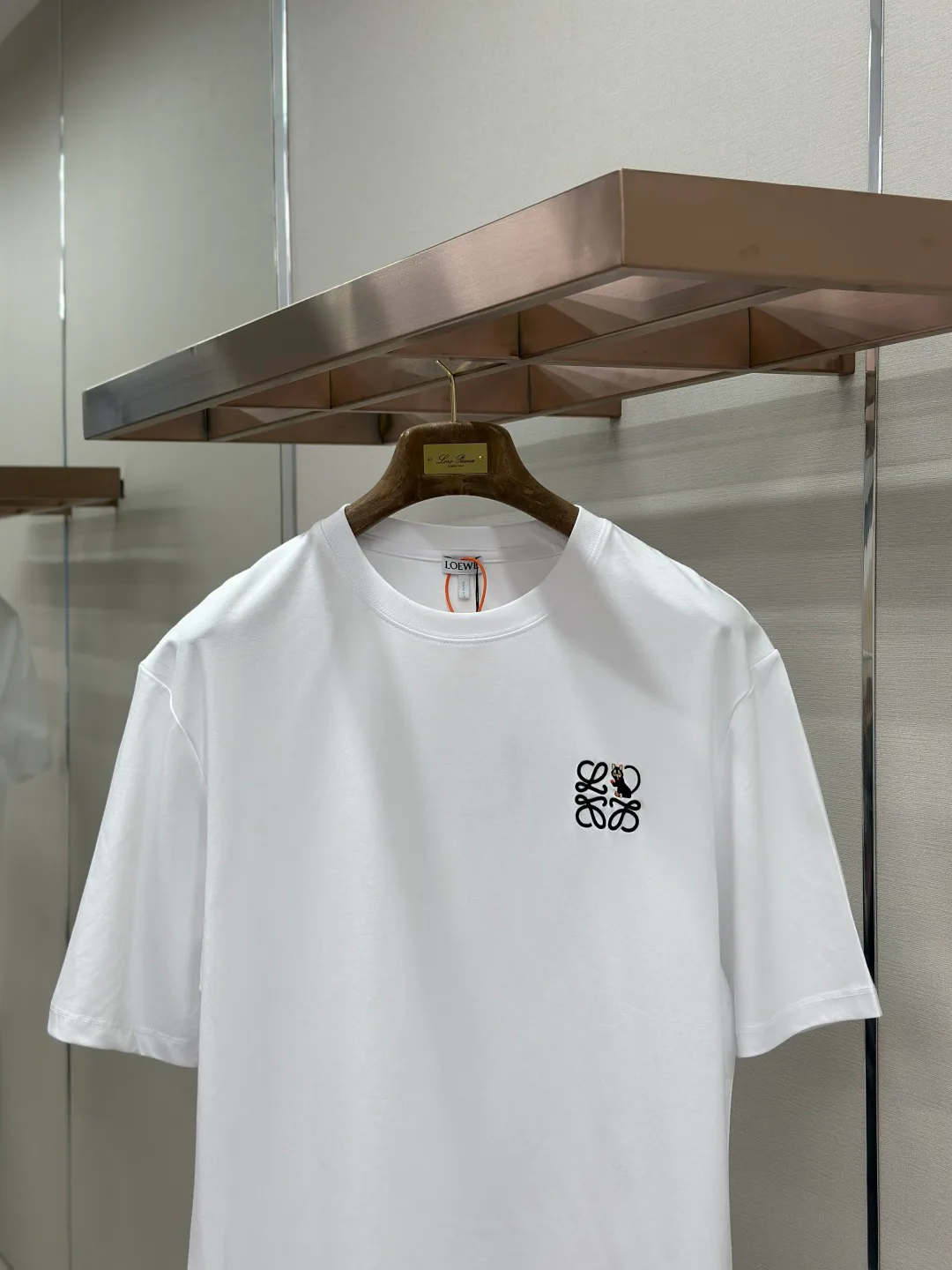 Women's T-Shirts LOEWE 18191137