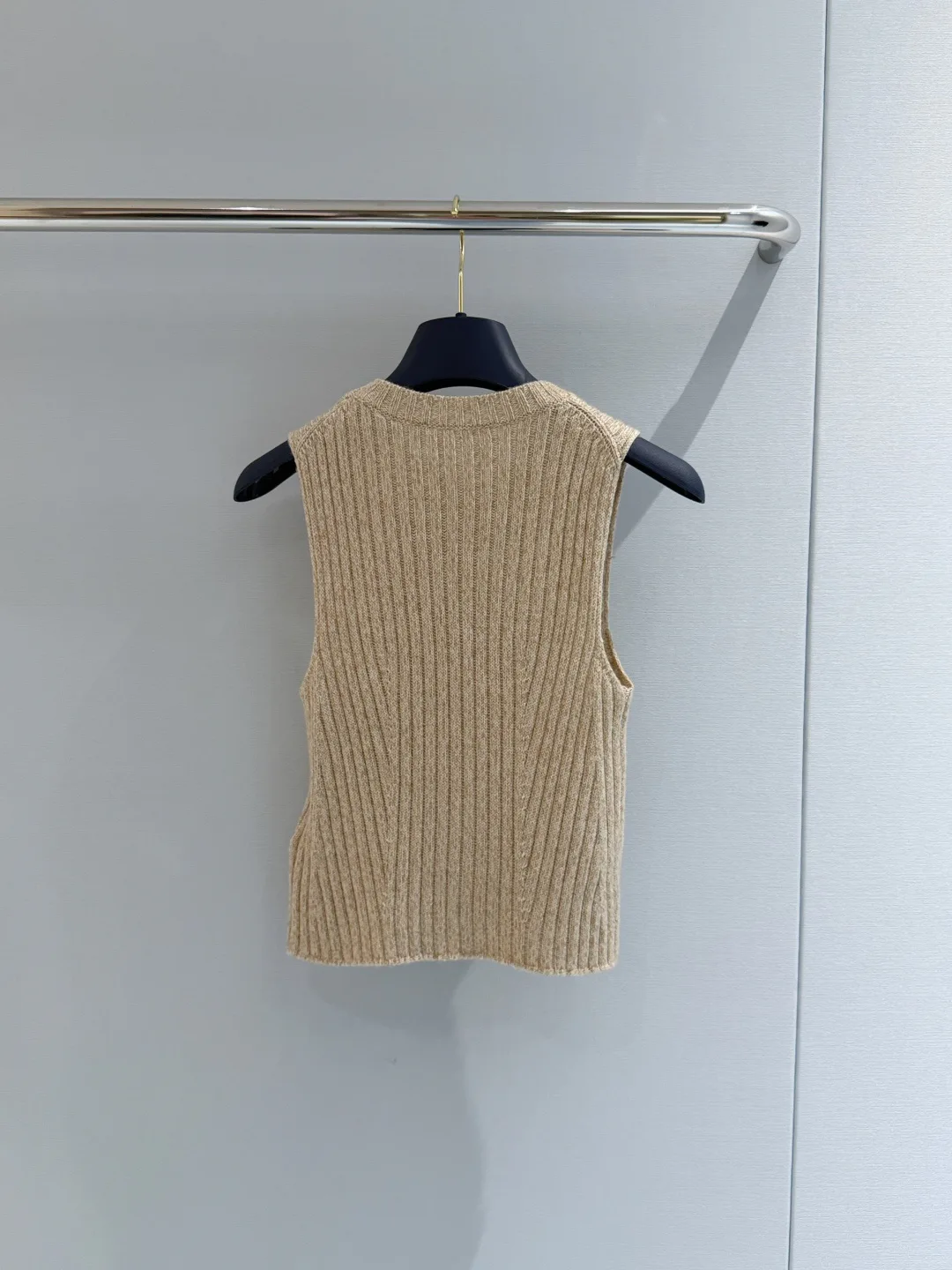 Women's Vests LOUIS VUITTON 18487897