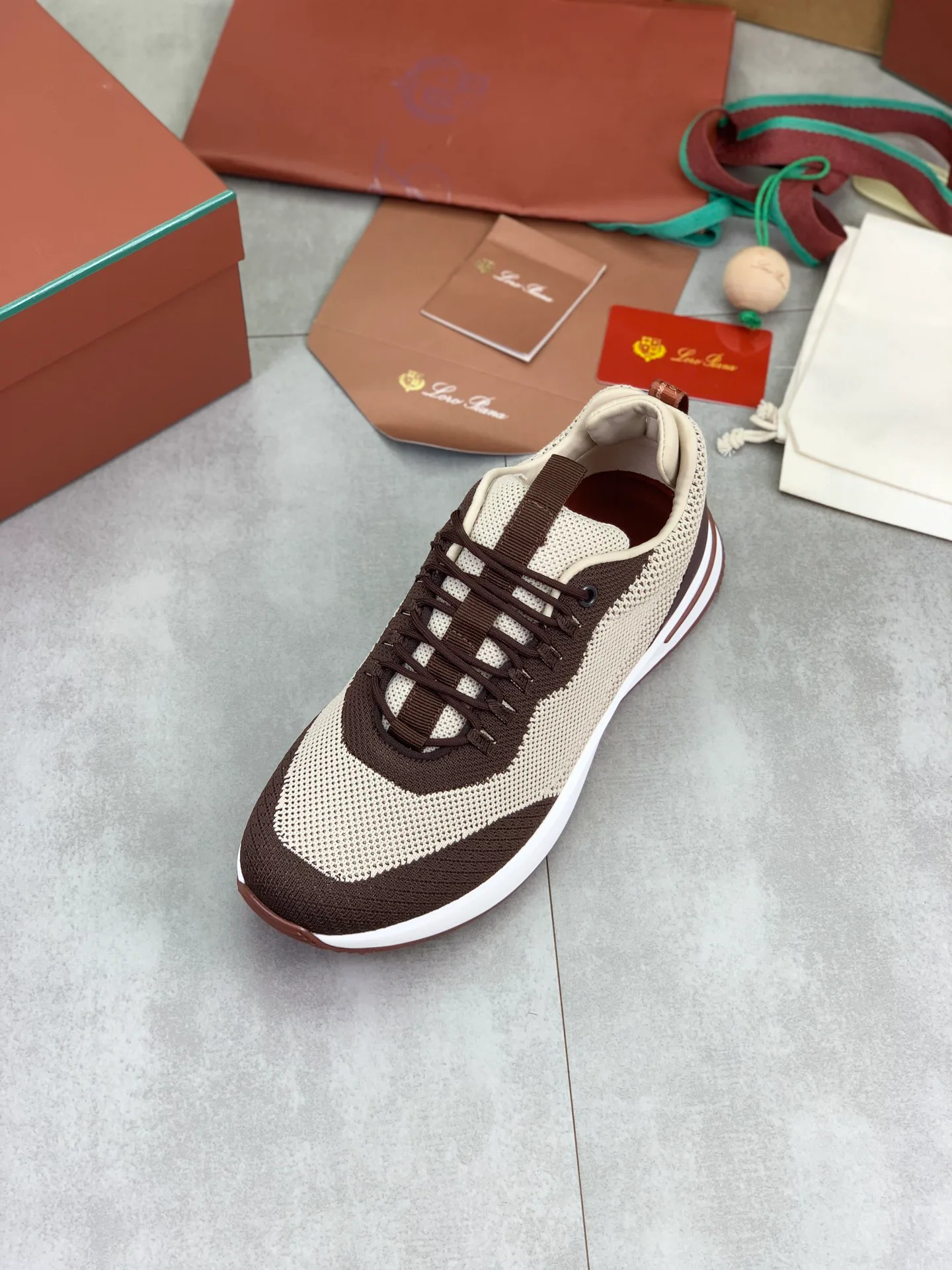 Men's Sneakers LORO PIANA 18365197