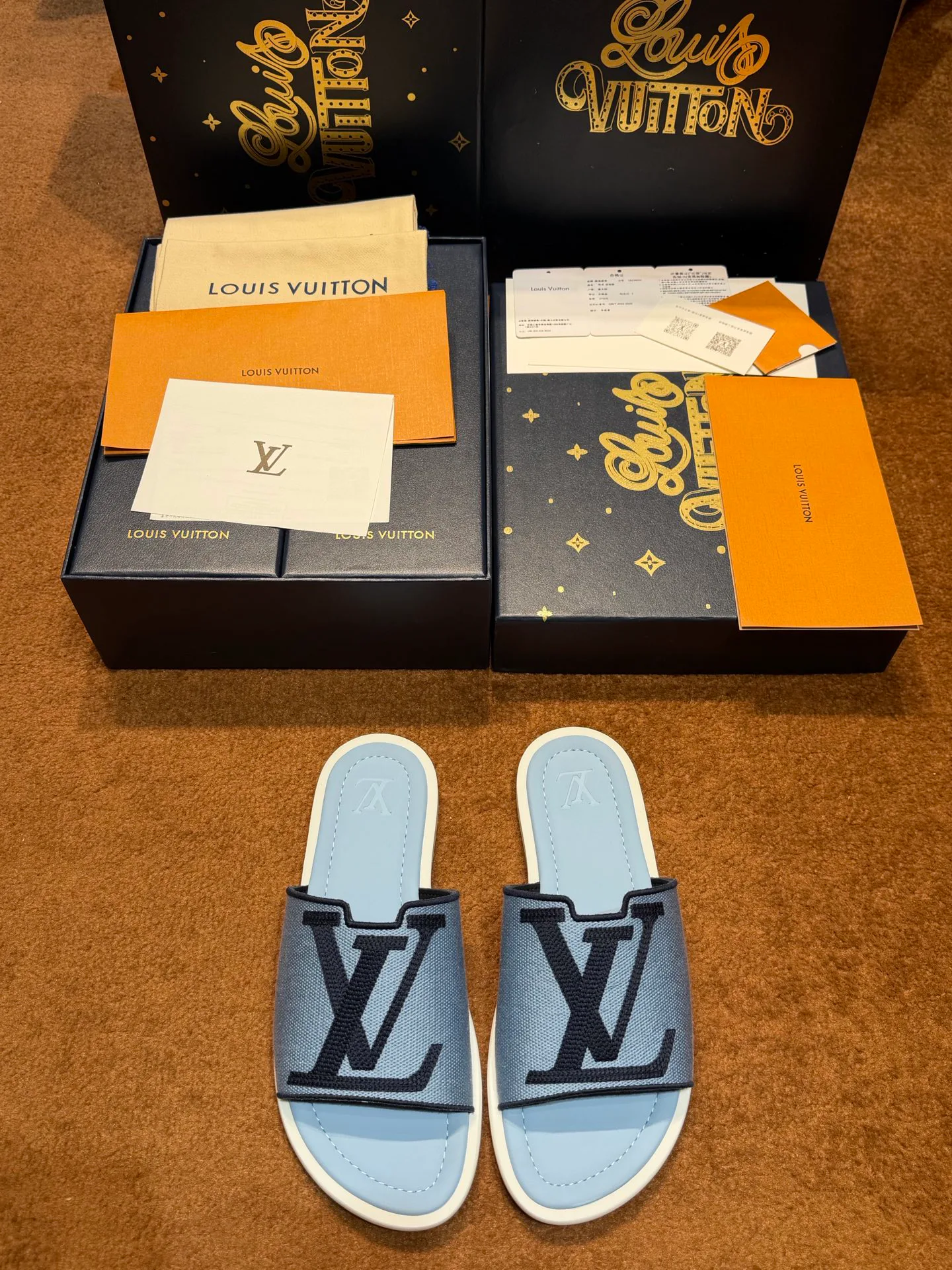 Men's Flip-Flops LOUIS VUITTON 17342954