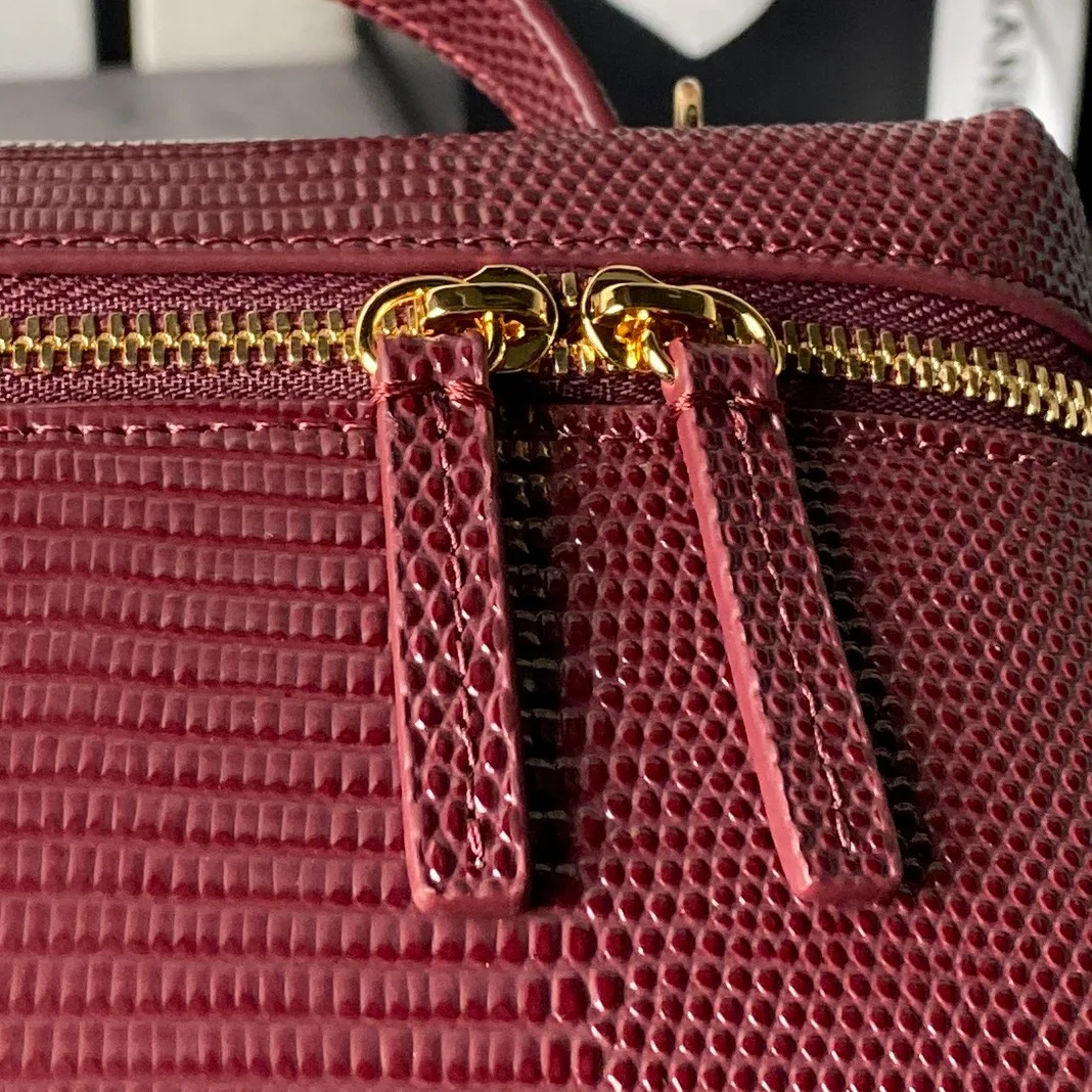 Women's Classic Handbags CHANEL 18058261