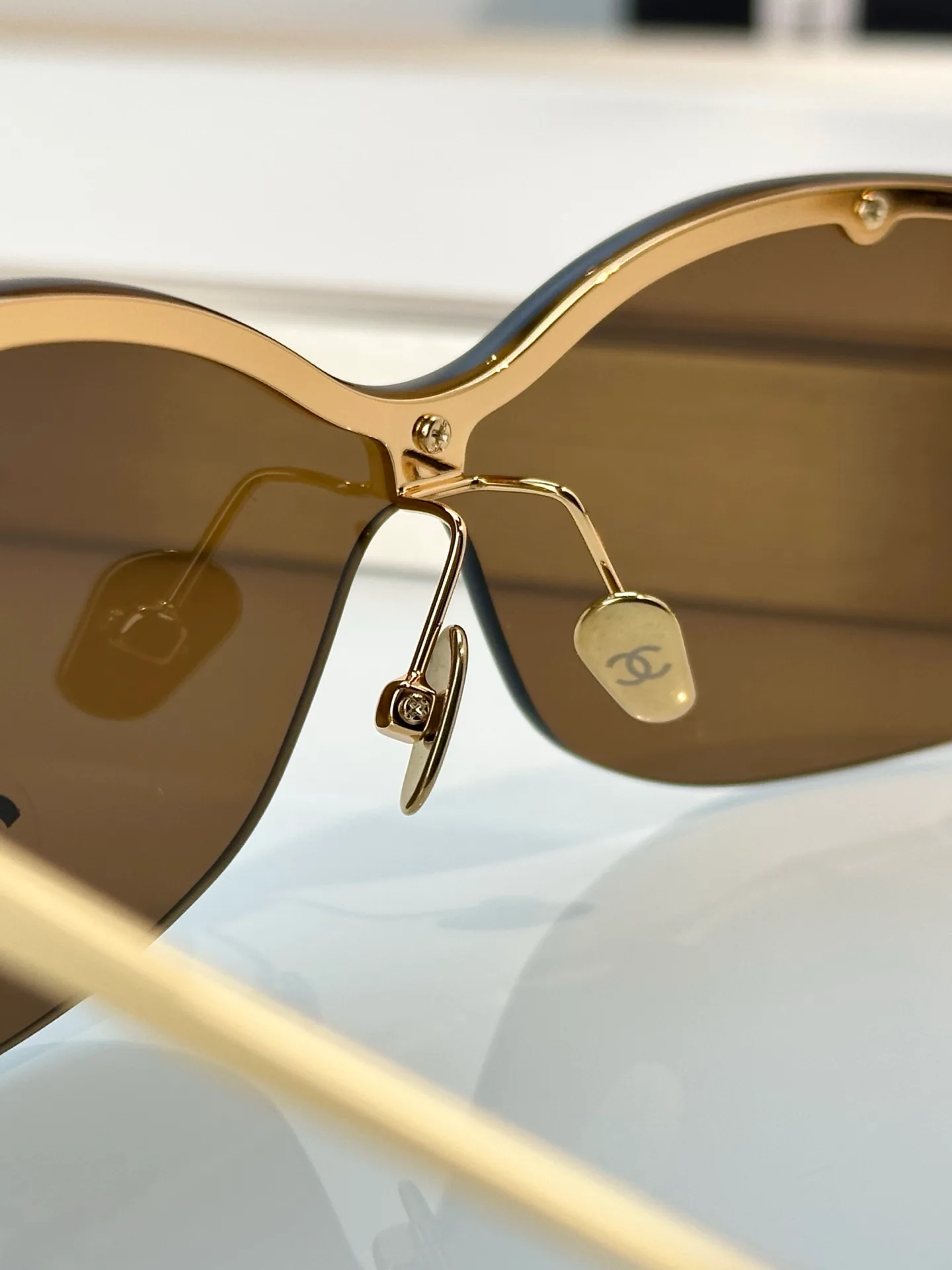 Glasses CHANEL 17315030