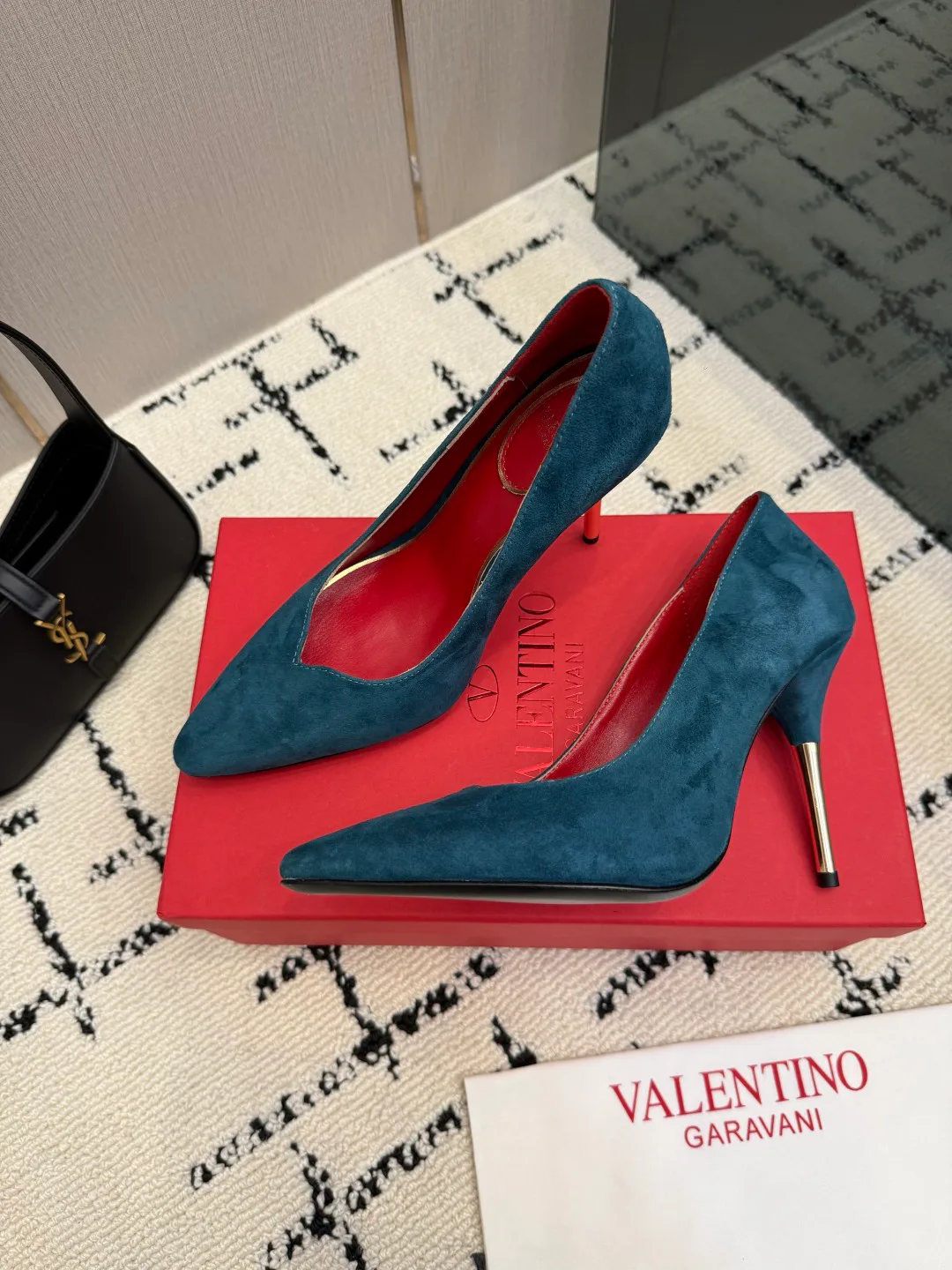 Women's Heels VALENTINO 18049013