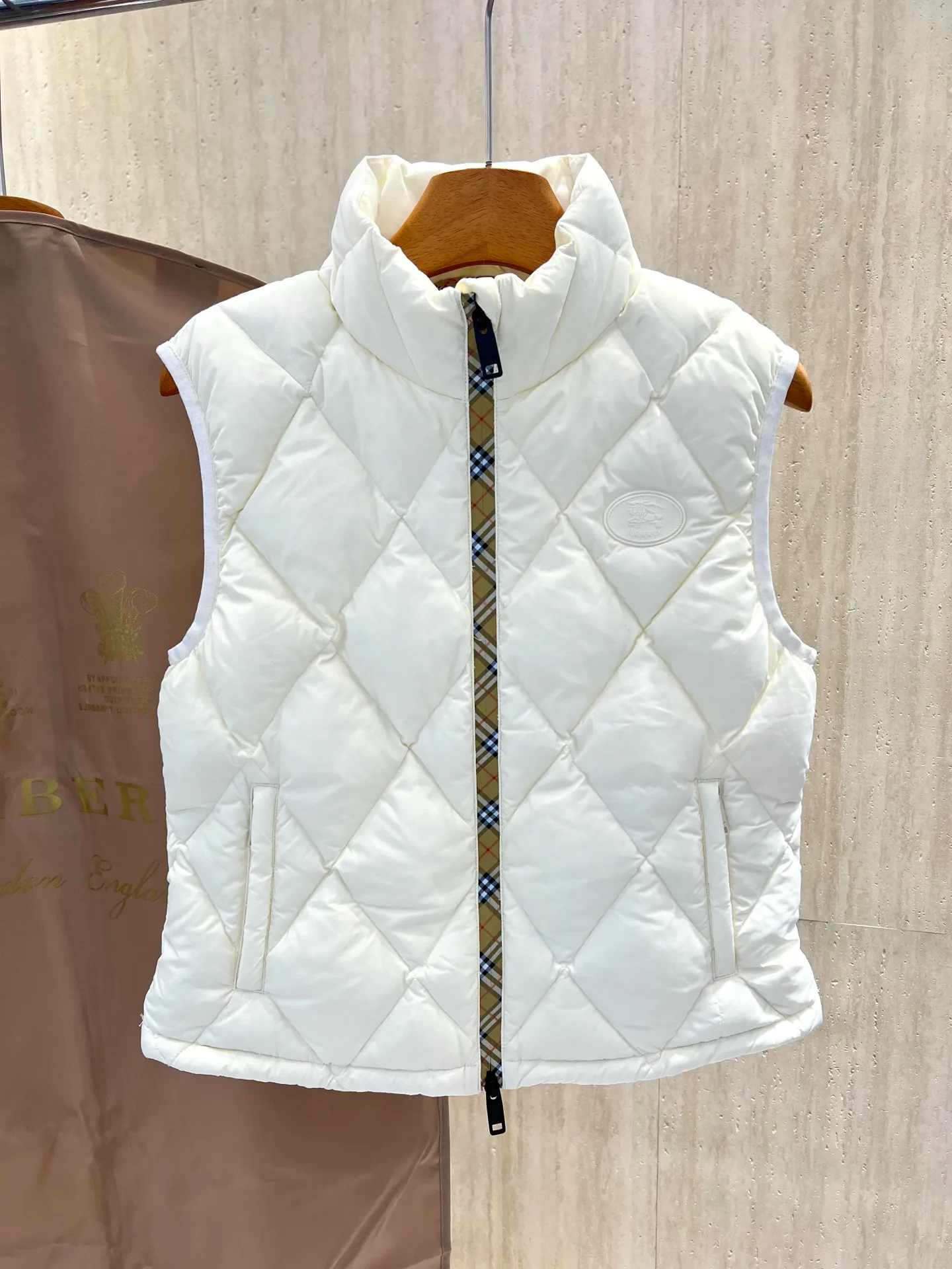 Men's Vests BURBERRY 18231677