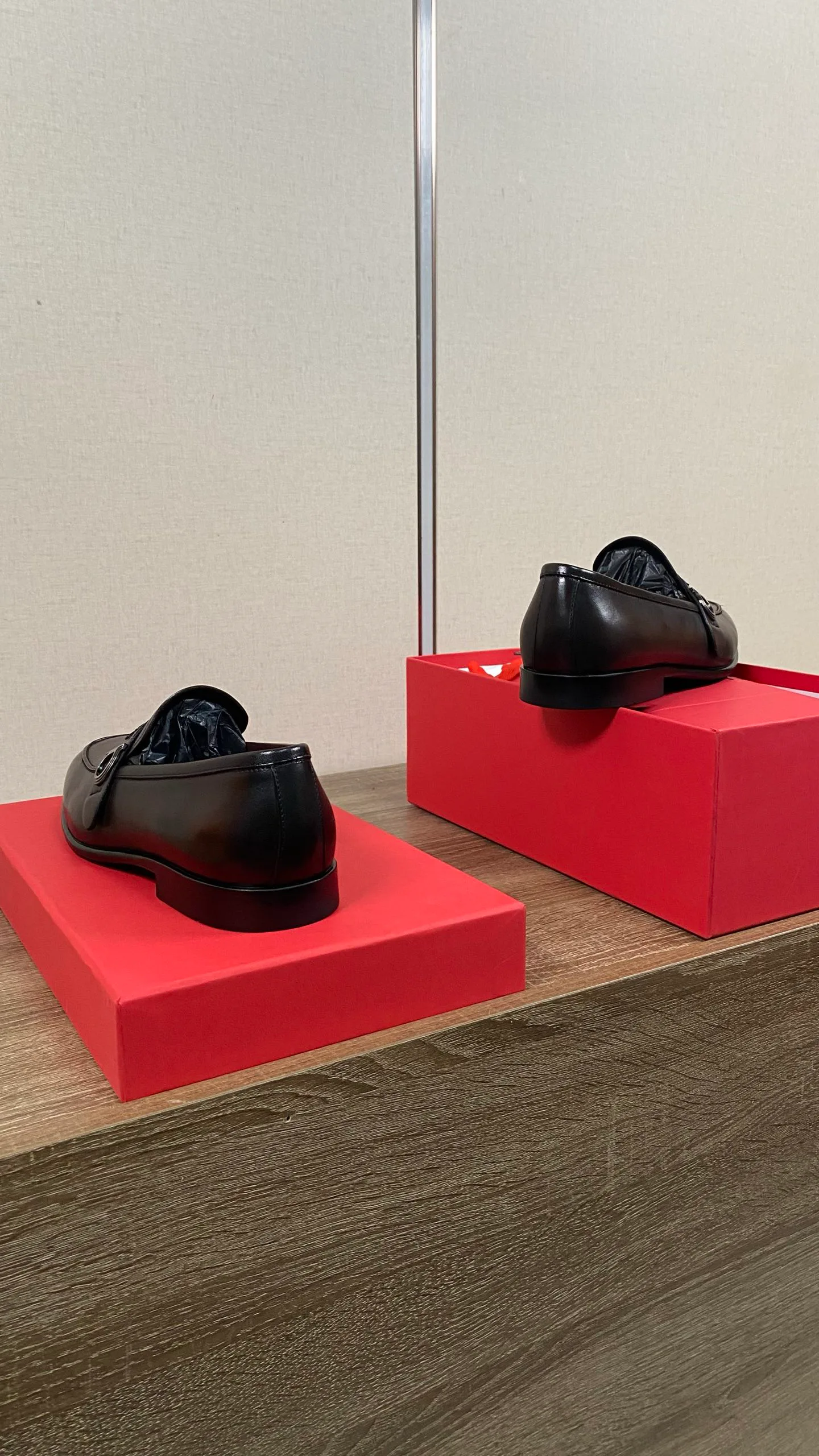 Men's Loafers And Dress Shoes SALVATORE FERRAGAMO 18078628
