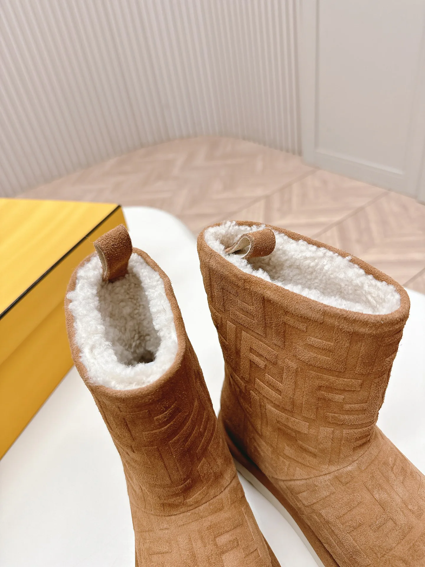 Women's Ugg Boots FENDI 18264063