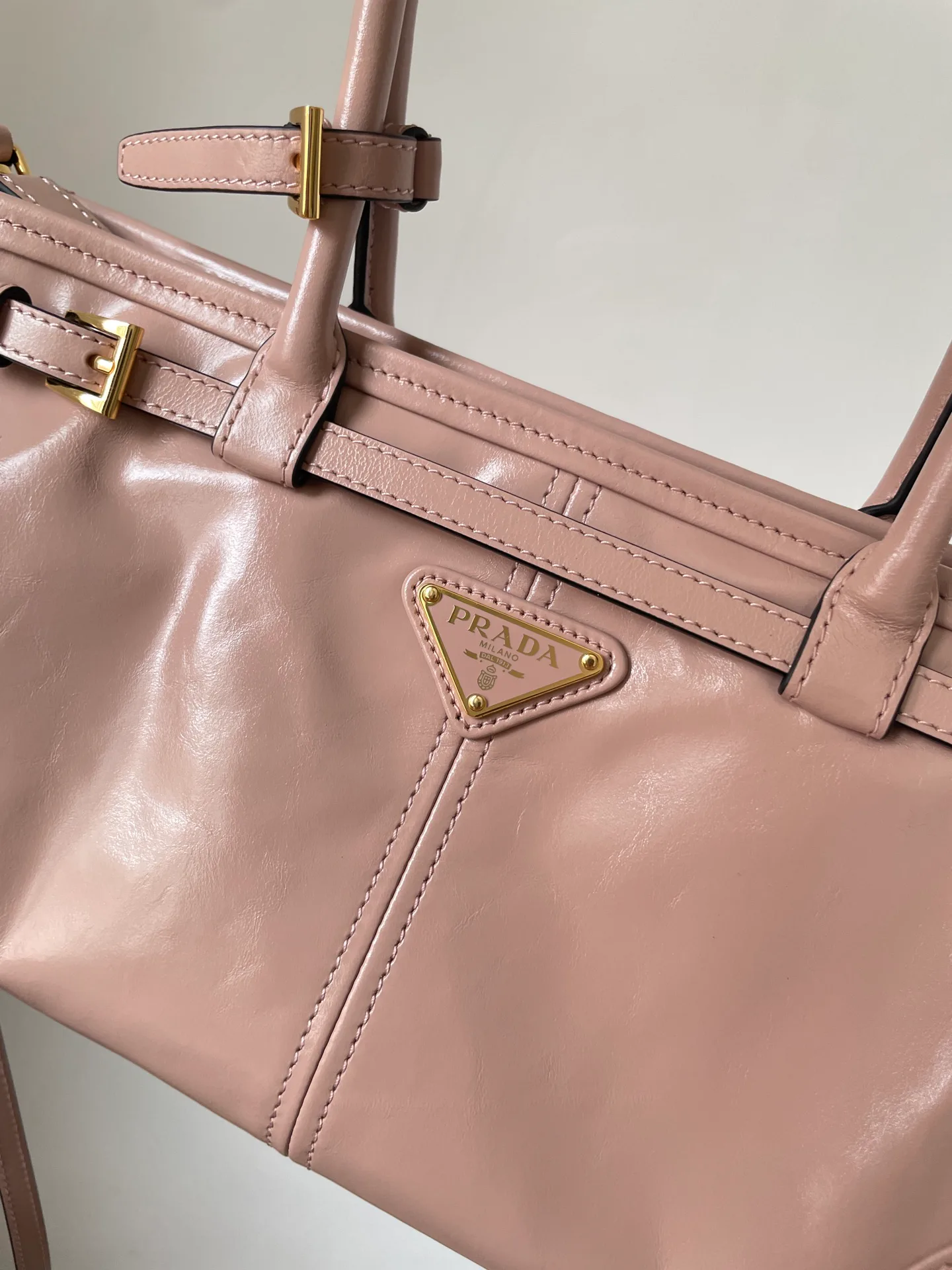Women's Classic Handbags PRADA 17932651
