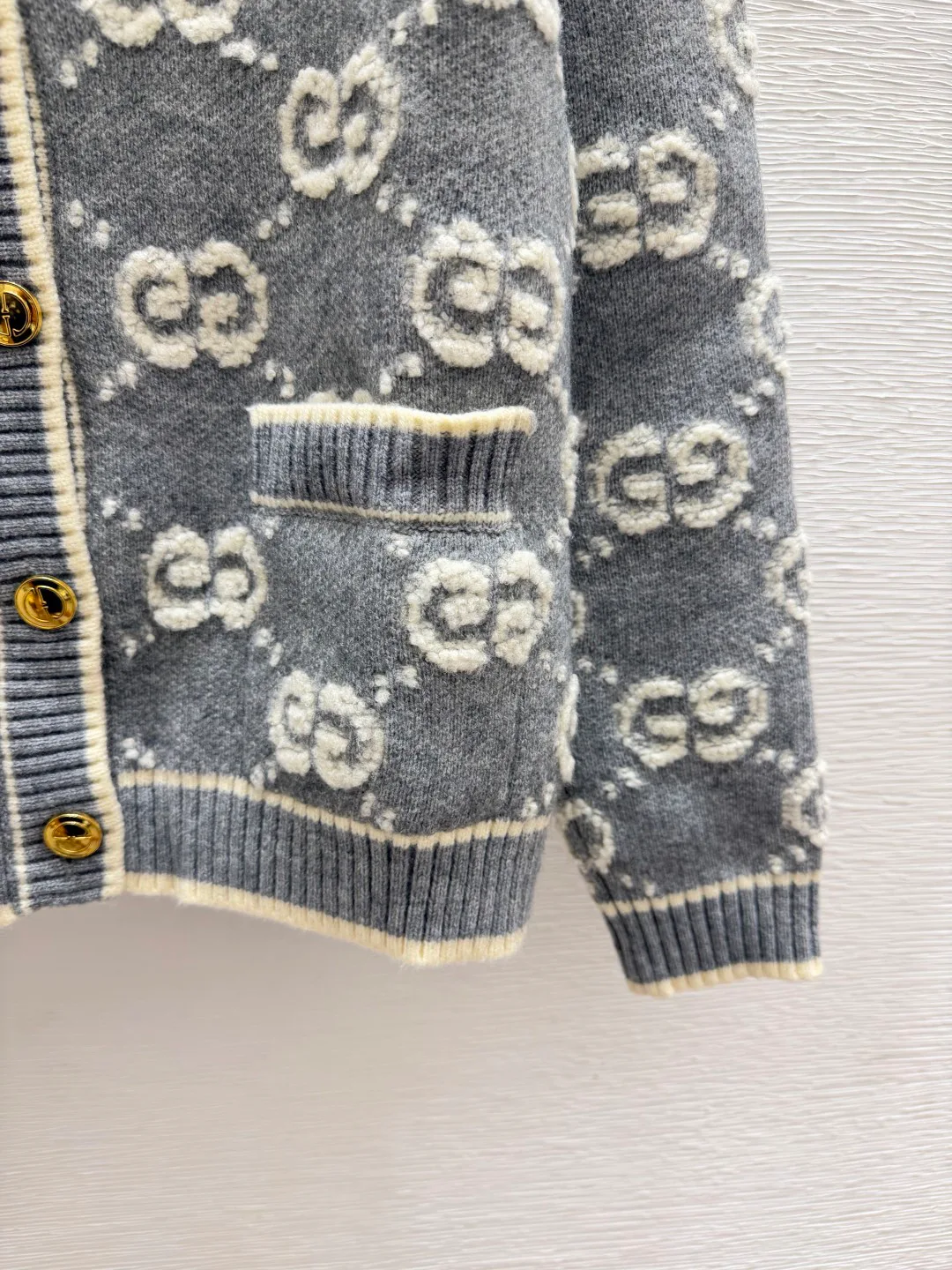 Women's Jumpers And Sweaters GUCCI 18016386