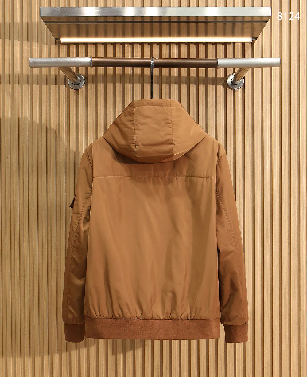 Men's Jackets And Down Jackets MONCLER 18157382