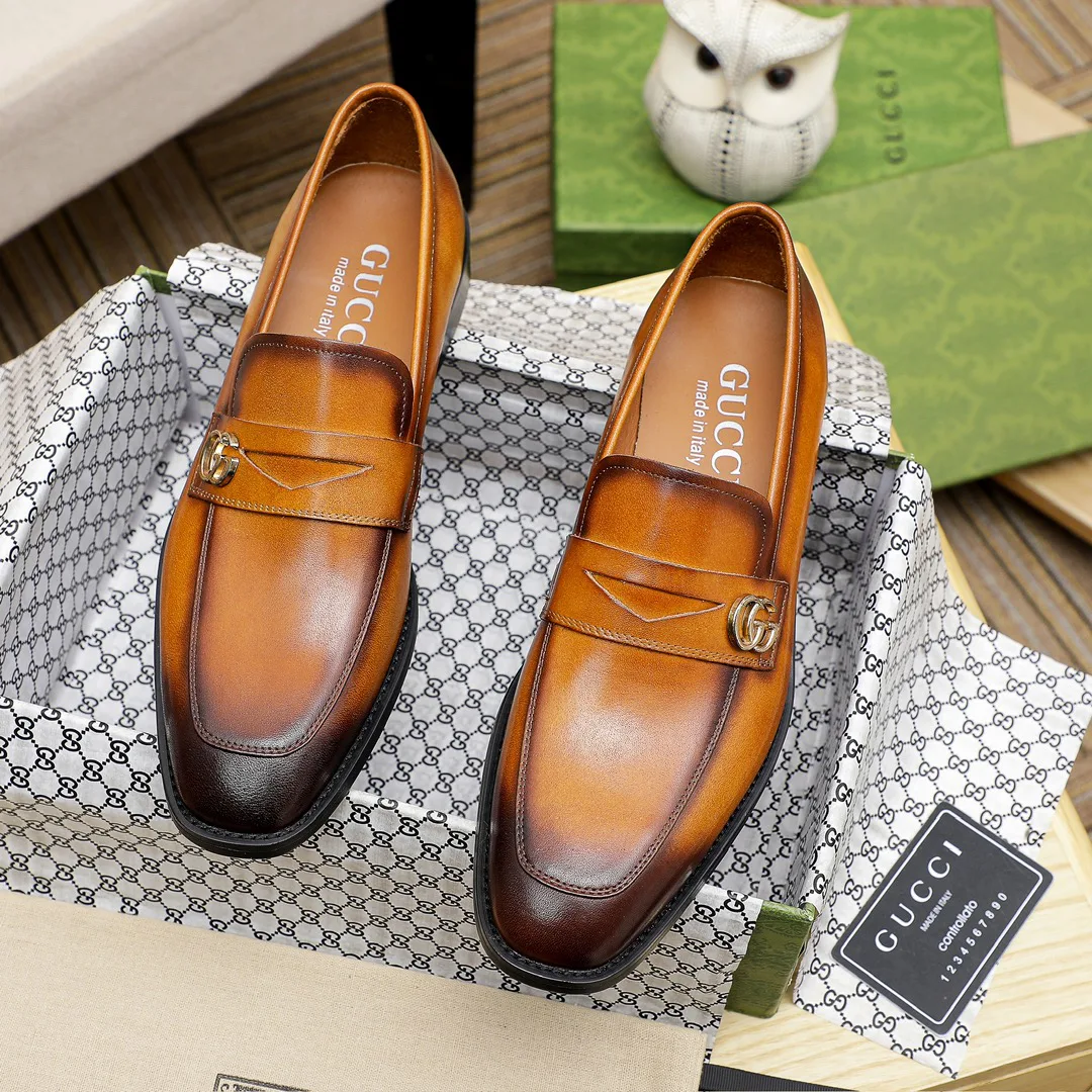 Men's Loafers And Dress Shoes GUCCI 17569200