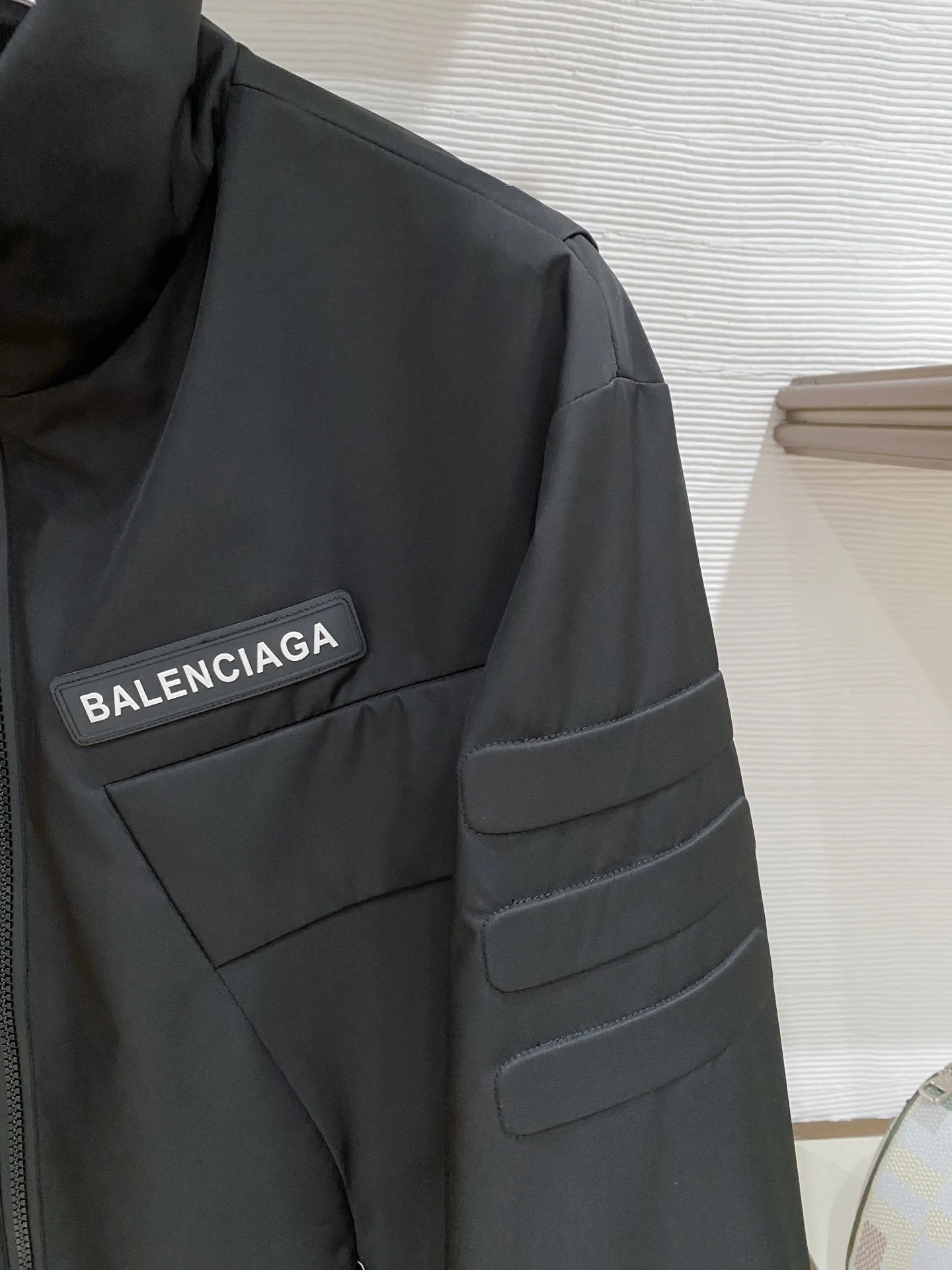 Men's Jackets And Down Jackets BALENCIAGA 18140563