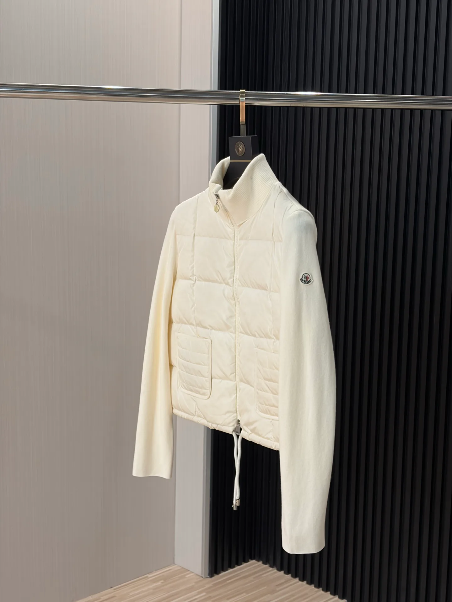 Куртки И Пуховики Мужские Moncler 18634491