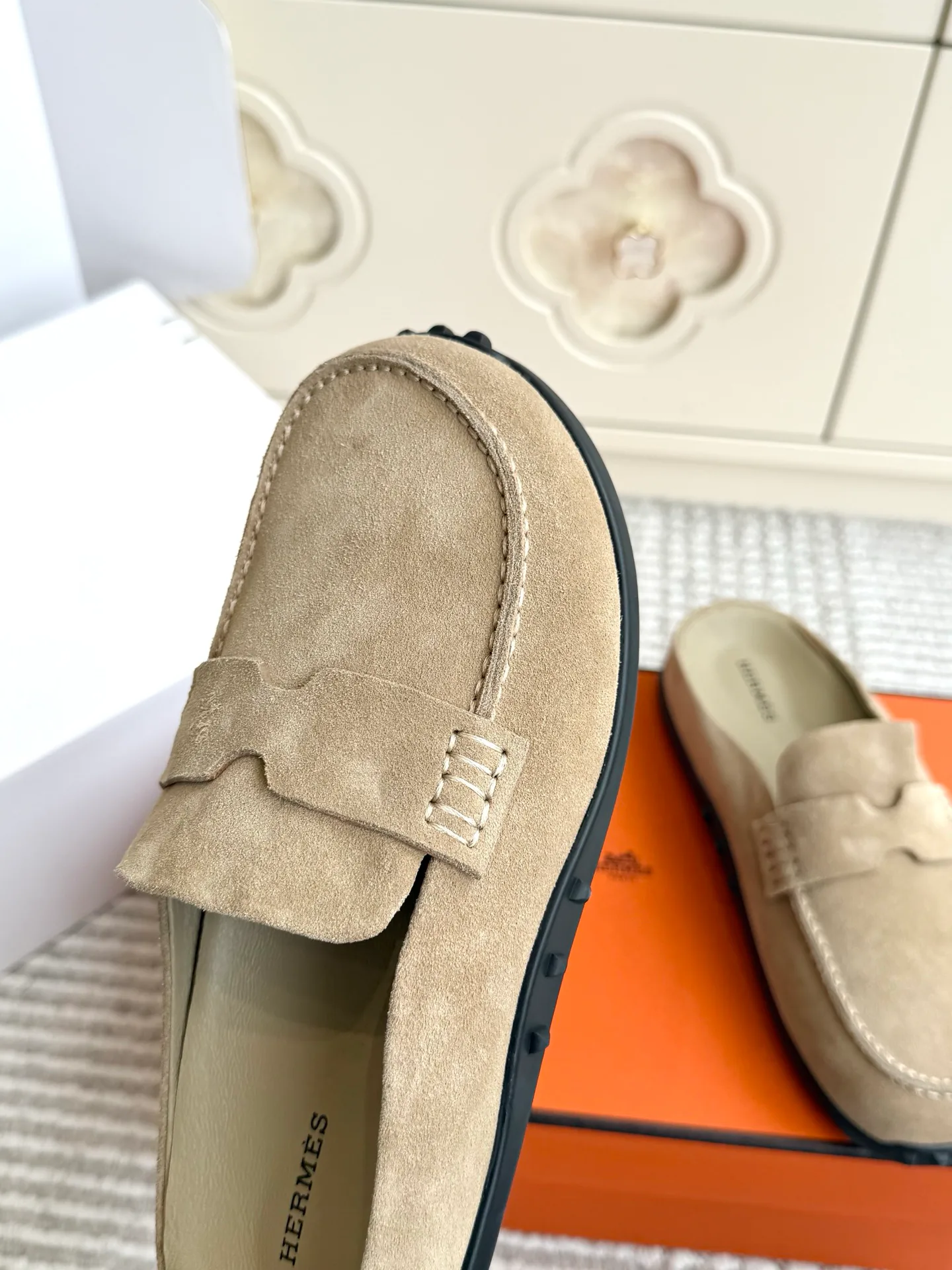 Women's Loafers And Moccasins HERMES 18146476