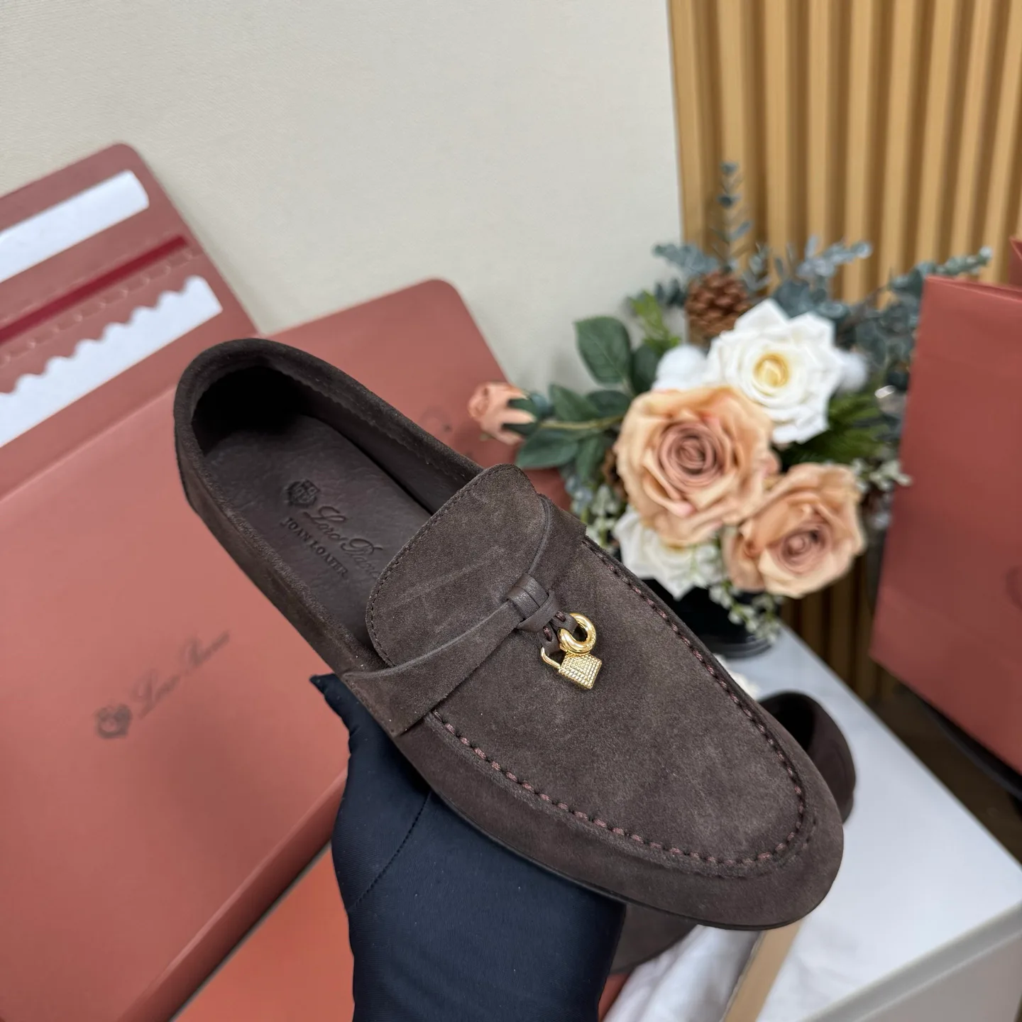 Women's Loafers And Moccasins LORO PIANA 17418231