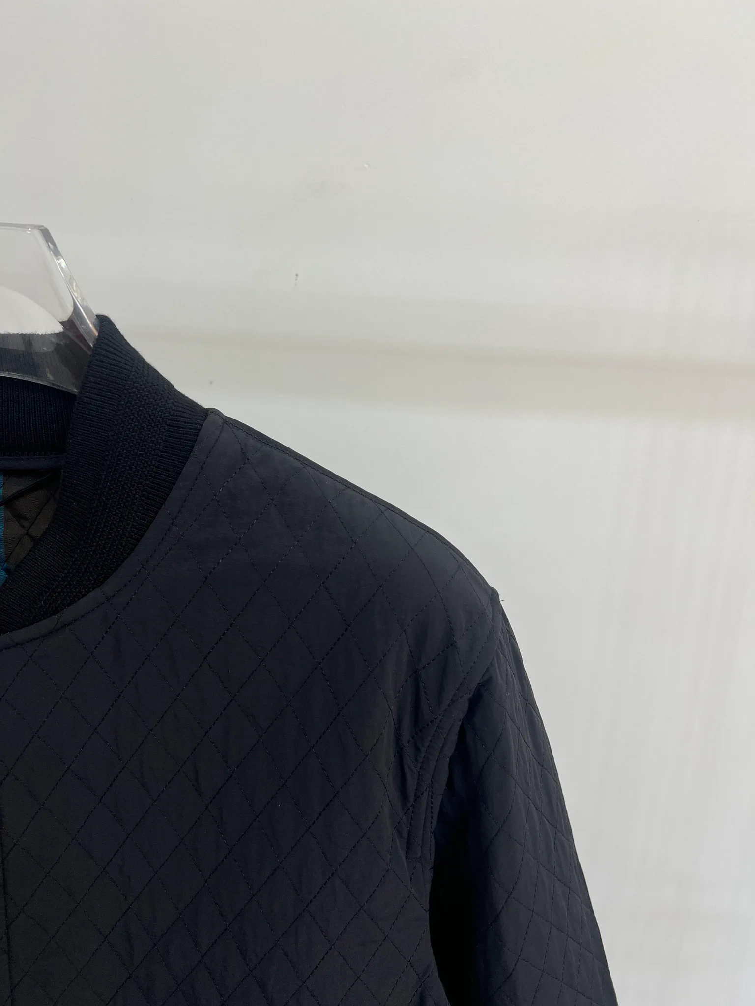 Women's Jackets And Down Jackets BURBERRY 18415757