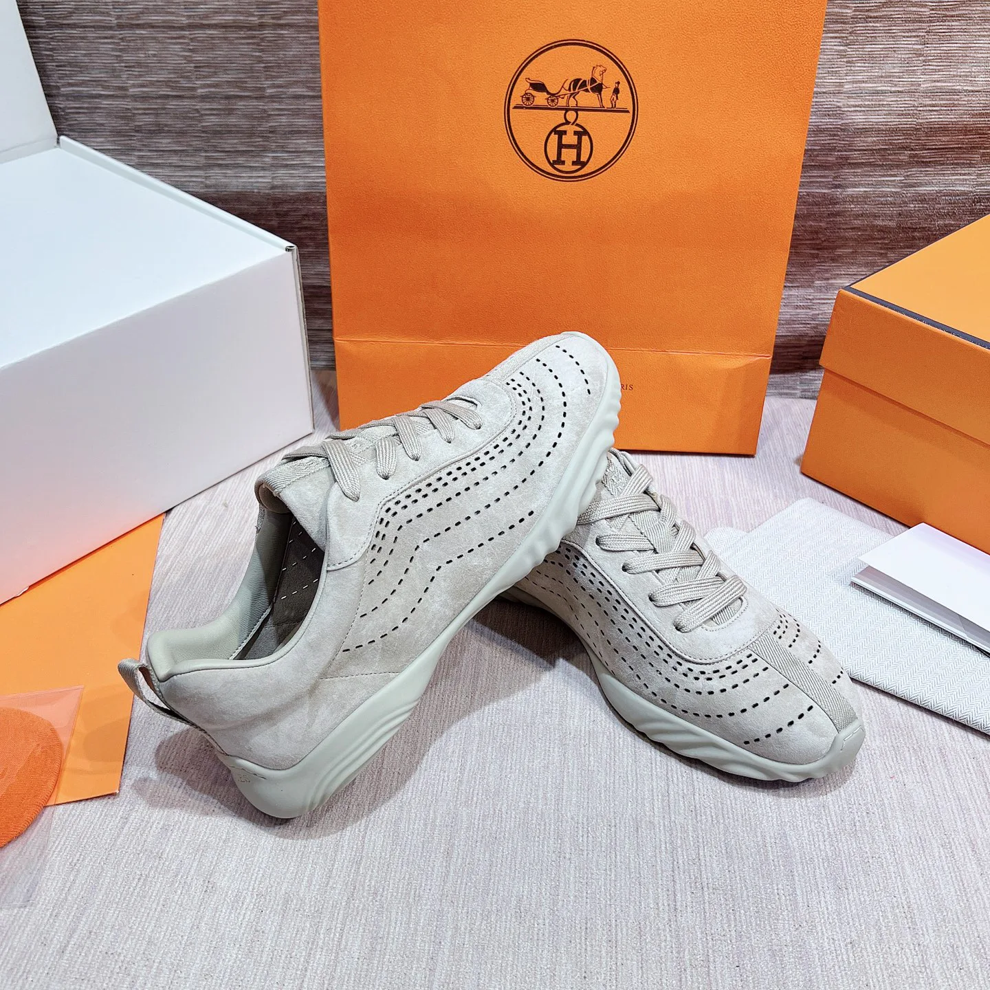 Women's Sneakers HERMES 17749561