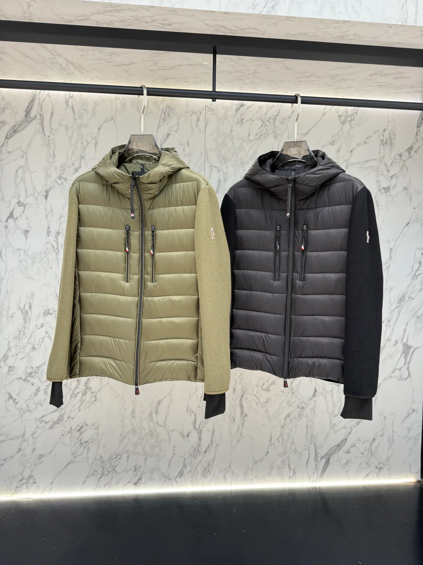 Men's Jackets And Down Jackets MONCLER 18236931