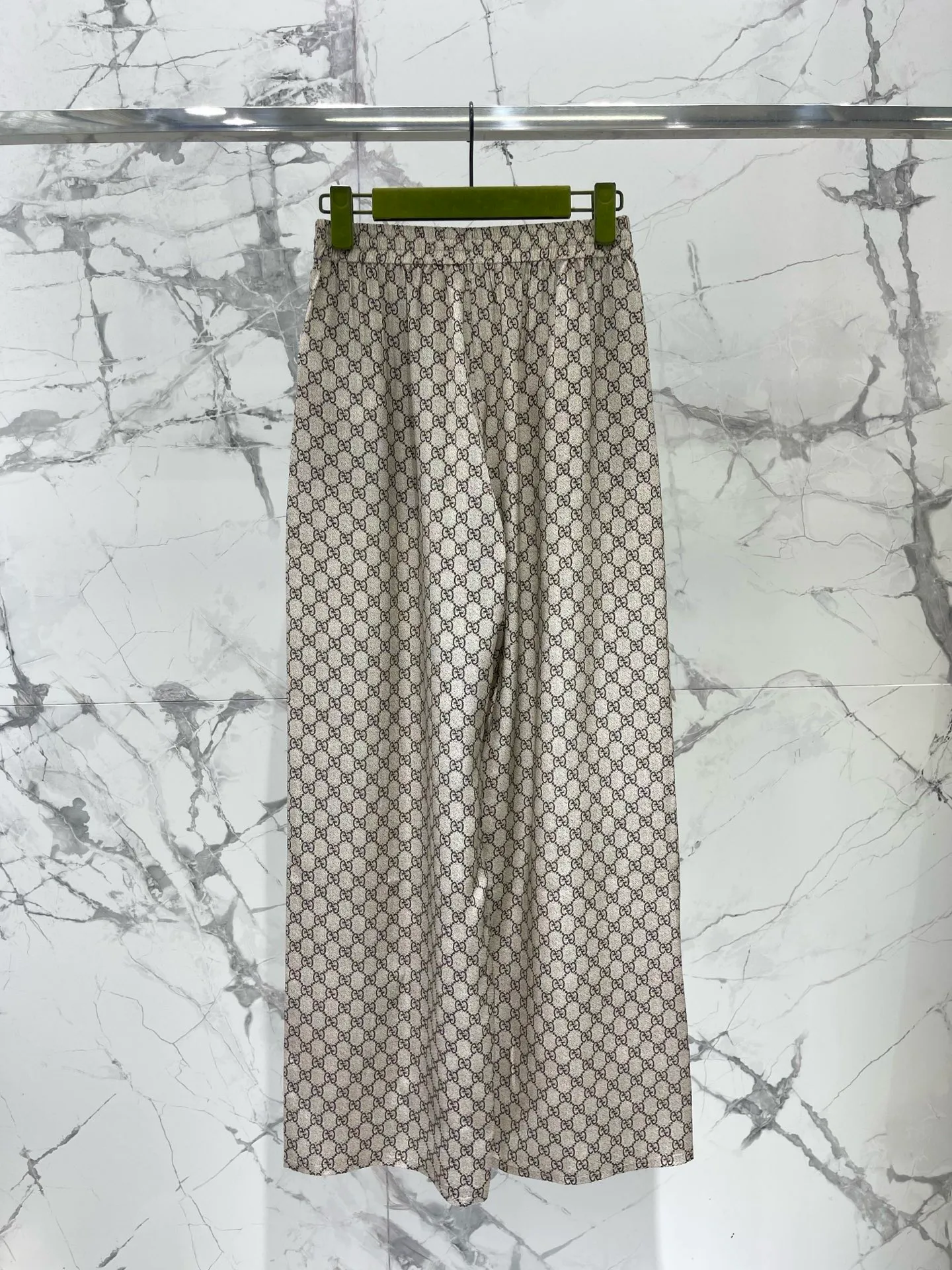 Women's Trousers GUCCI 18527361