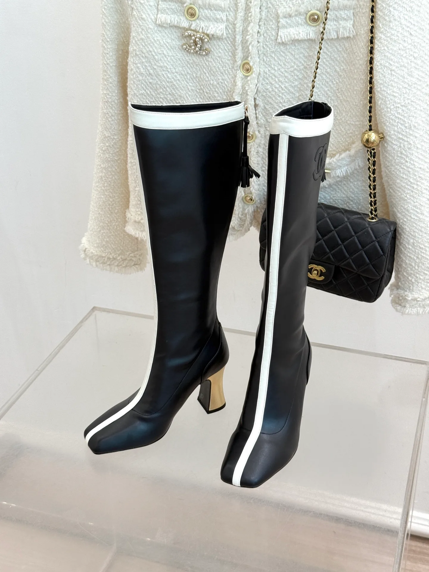Women's Boots CHANEL 17406172