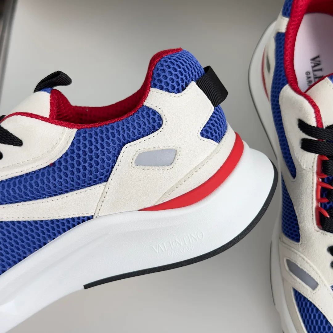 Men's Sneakers VALENTINO 17603080
