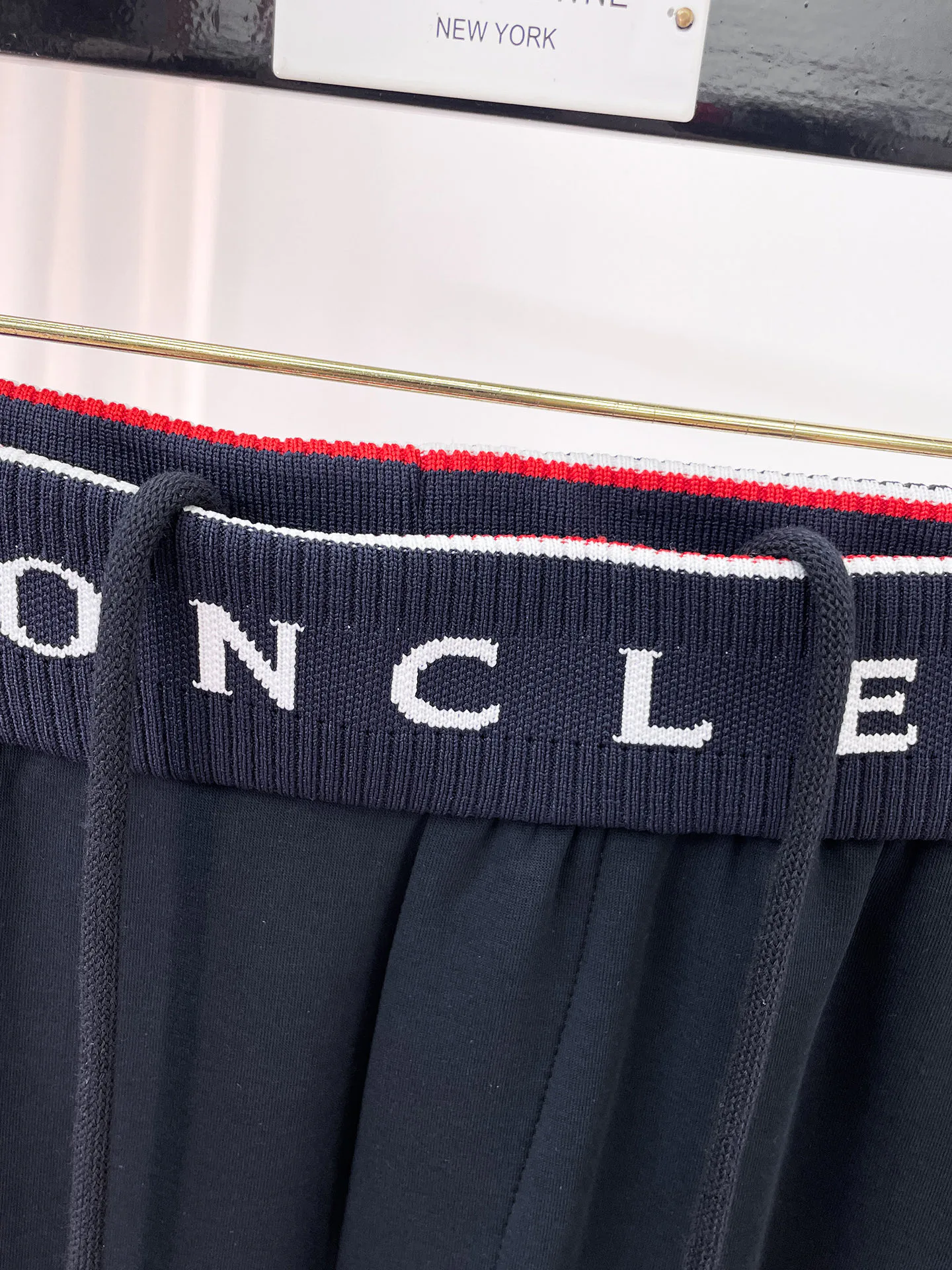 Men's Trousers MONCLER 18399360