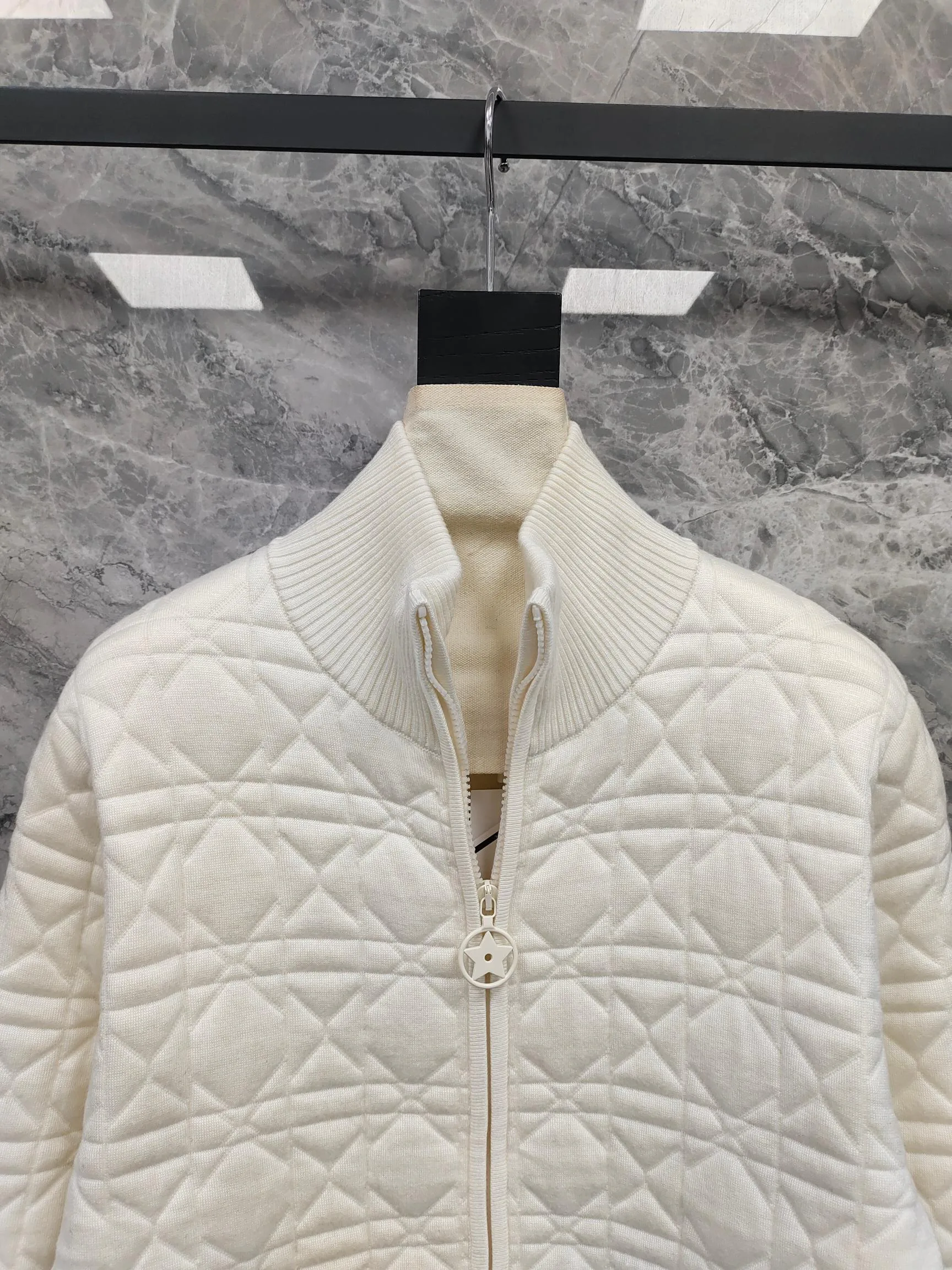 Women's Jackets And Down Jackets CHRISTIAN DIOR 17914065