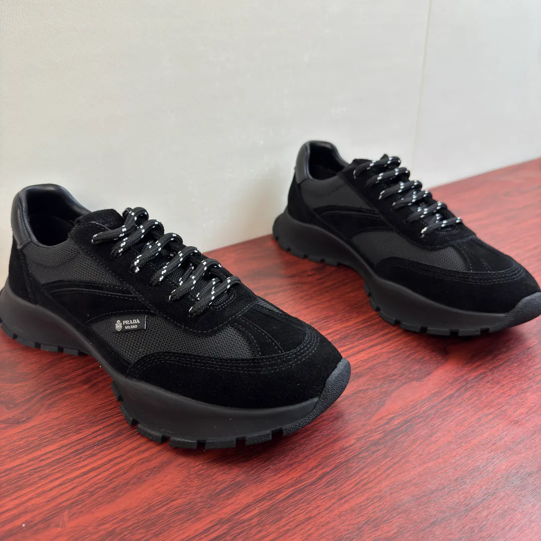 Women's Sneakers PRADA 17763663