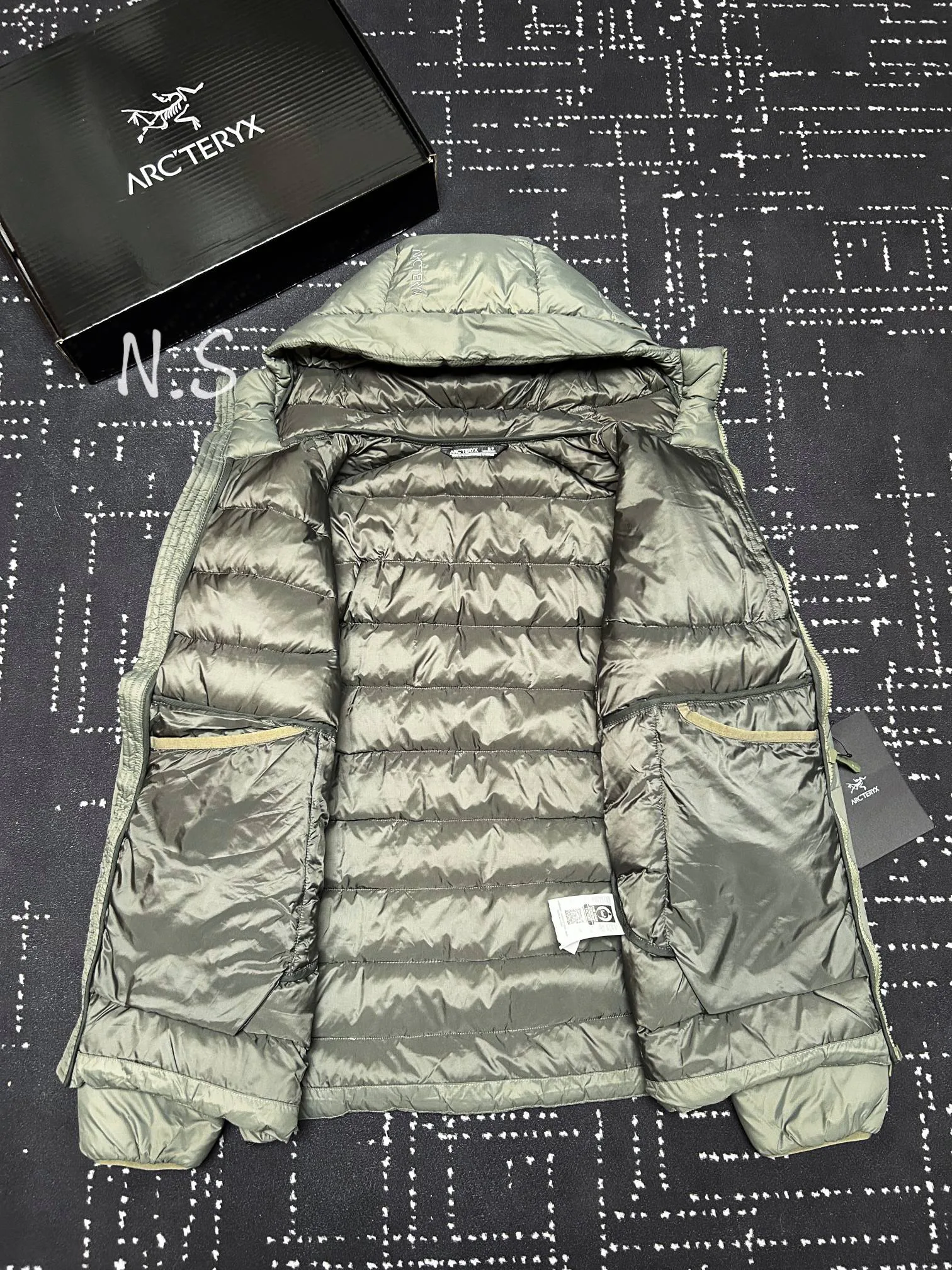 Men's Jackets And Down Jackets ARCTERYX 19568154