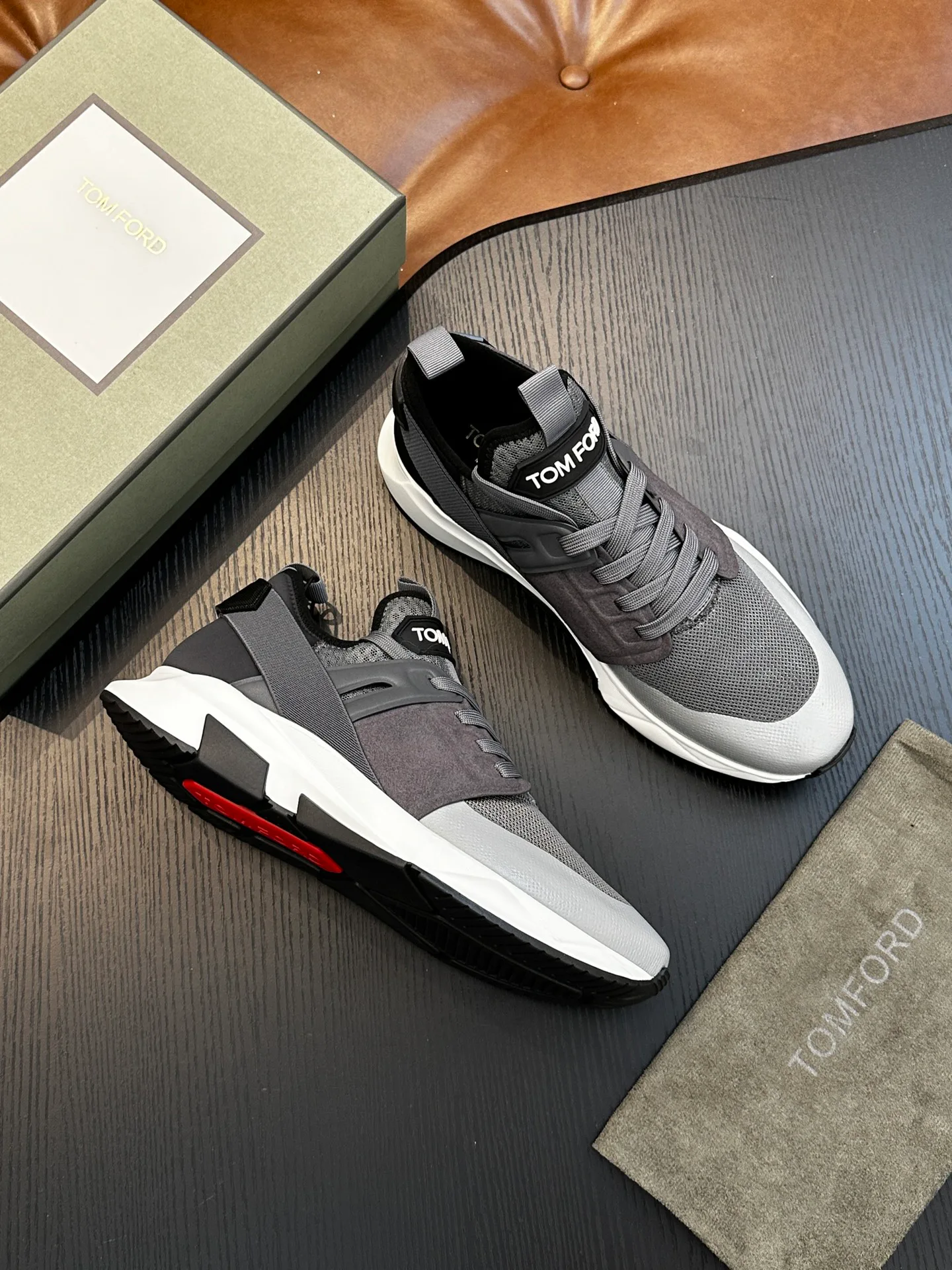 Men's Sneakers TOM FORD 18118669