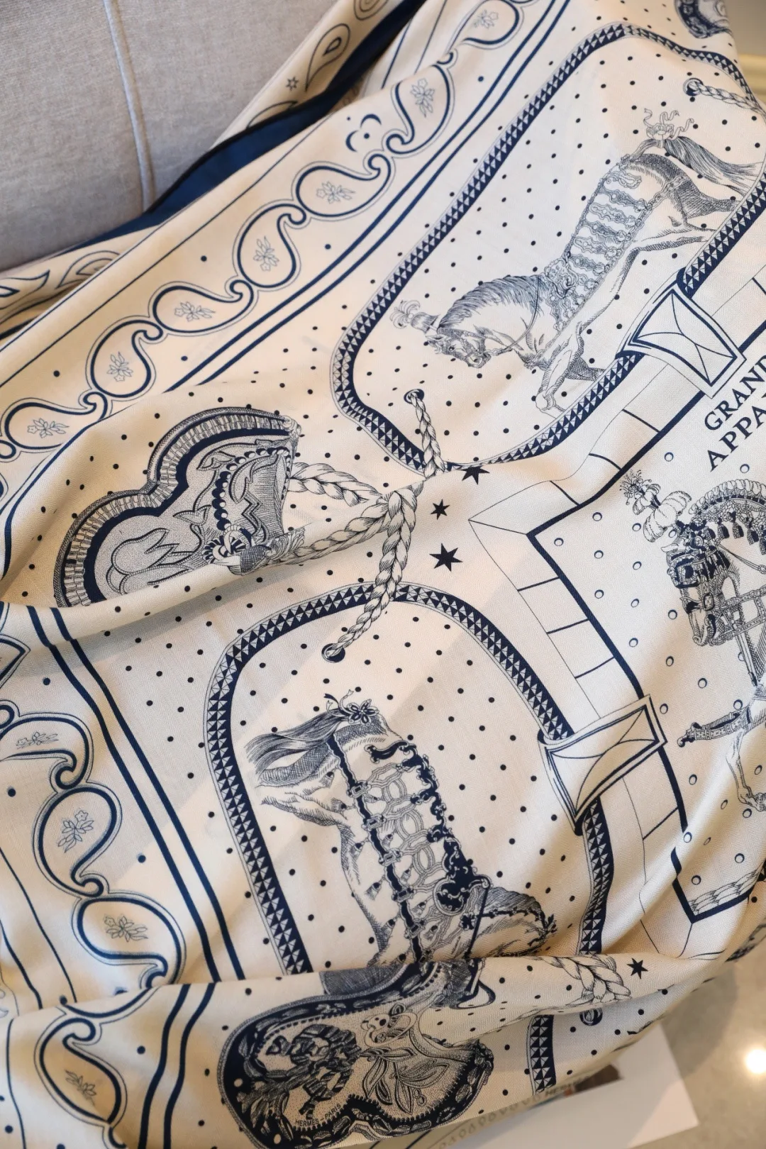Silk Scarves HERMES 18093517