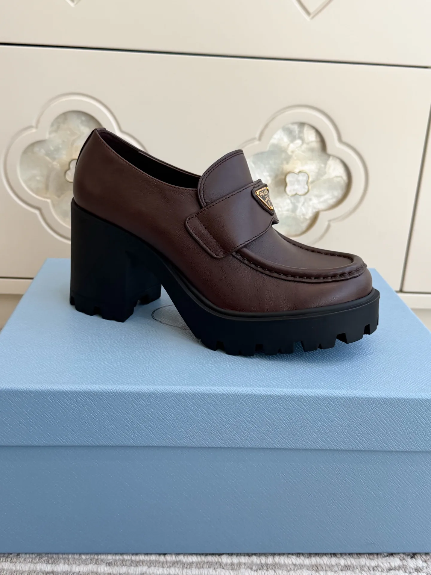 Women's Loafers And Moccasins PRADA 17872182