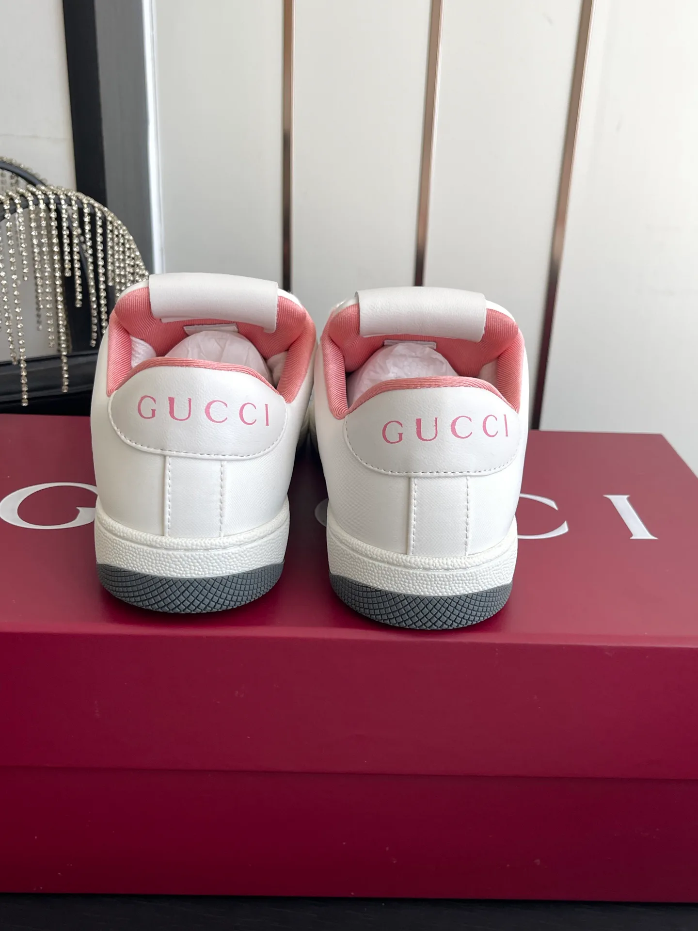 Кроссовки Женские Gucci 18582904