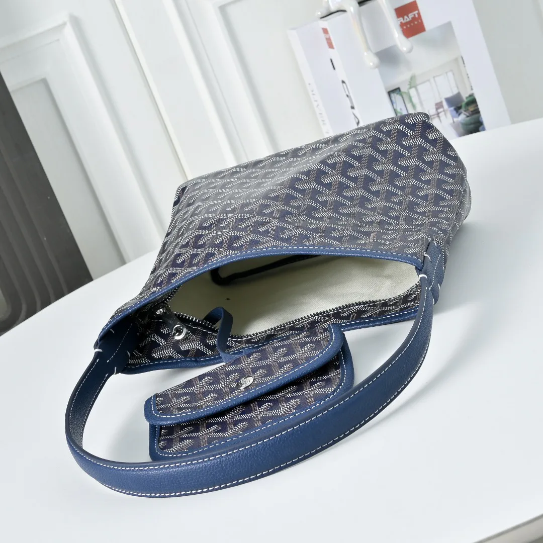 Women's Classic Handbags GOYARD 18005166