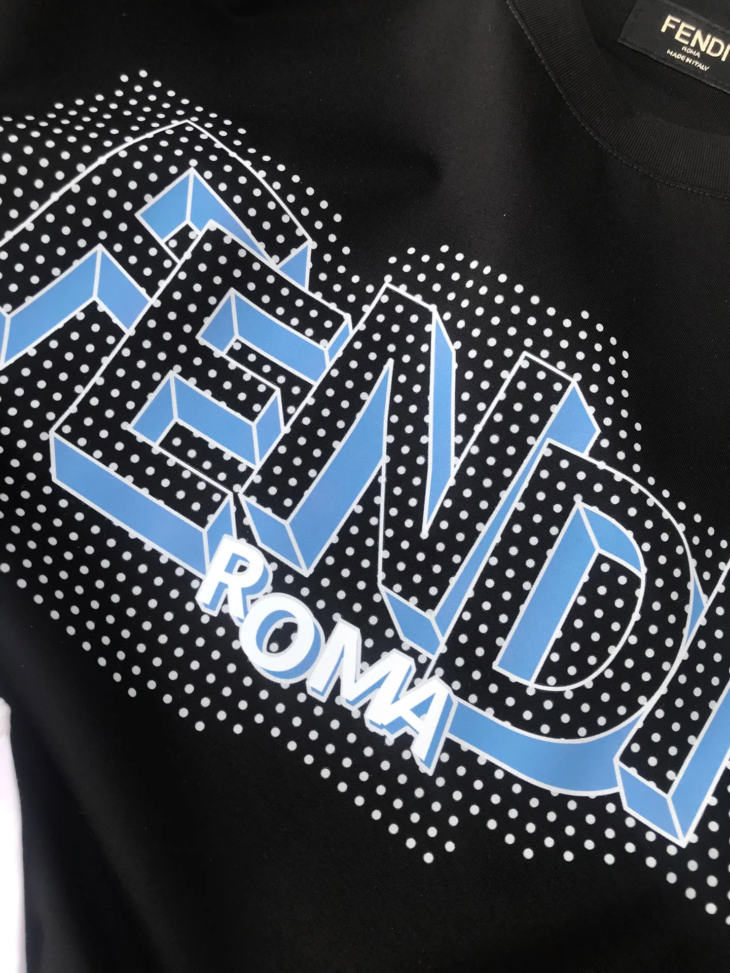 Men's T-Shirts FENDI 17682798