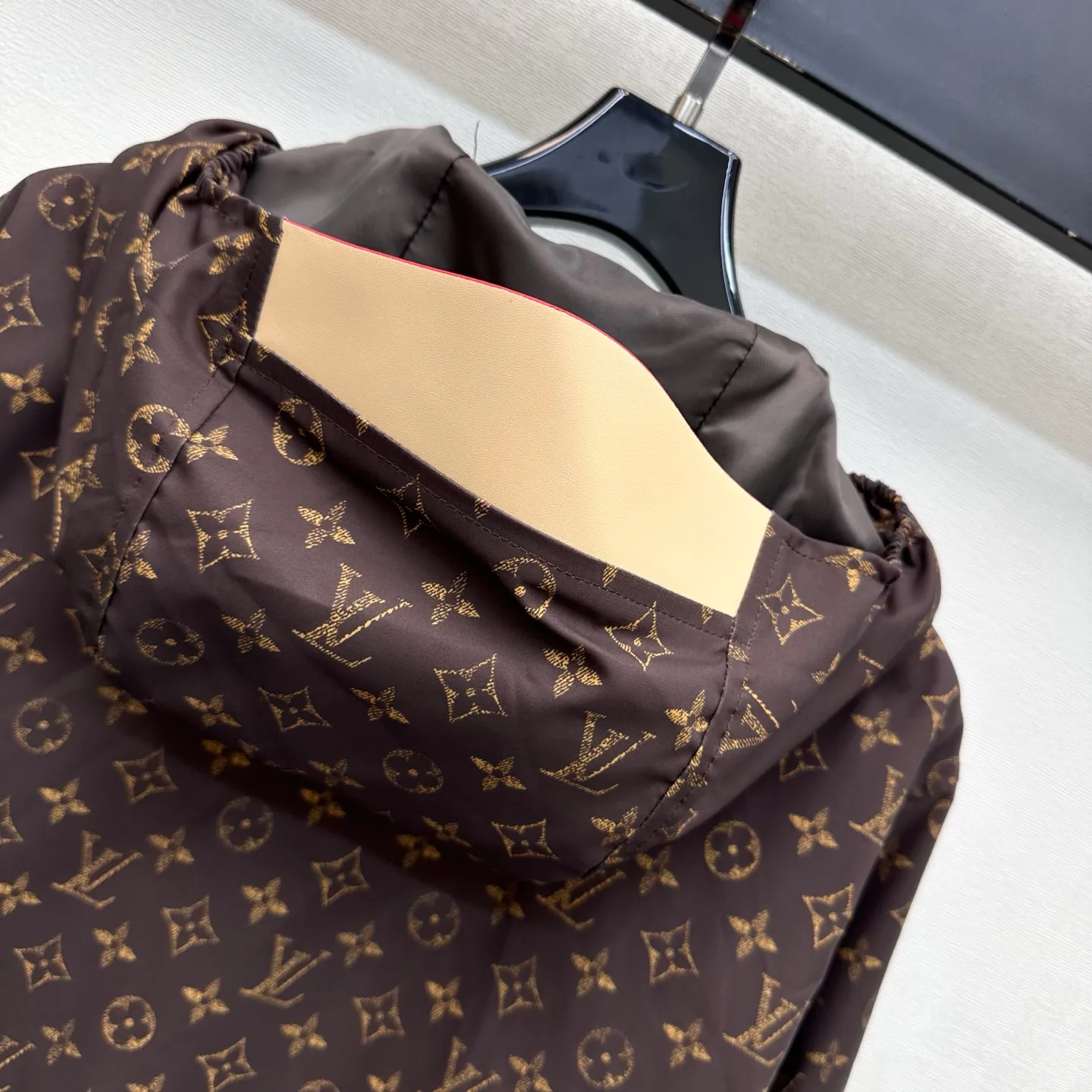 Women's Jackets And Down Jackets LOUIS VUITTON 18328047