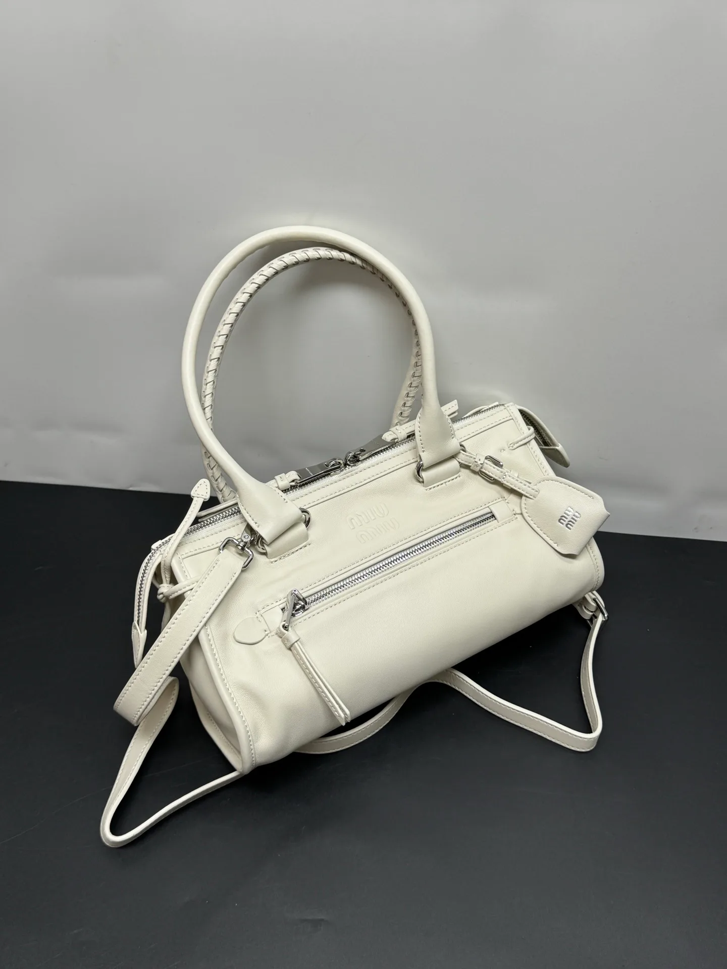 Women's Classic Handbags MIU MIU 18321235
