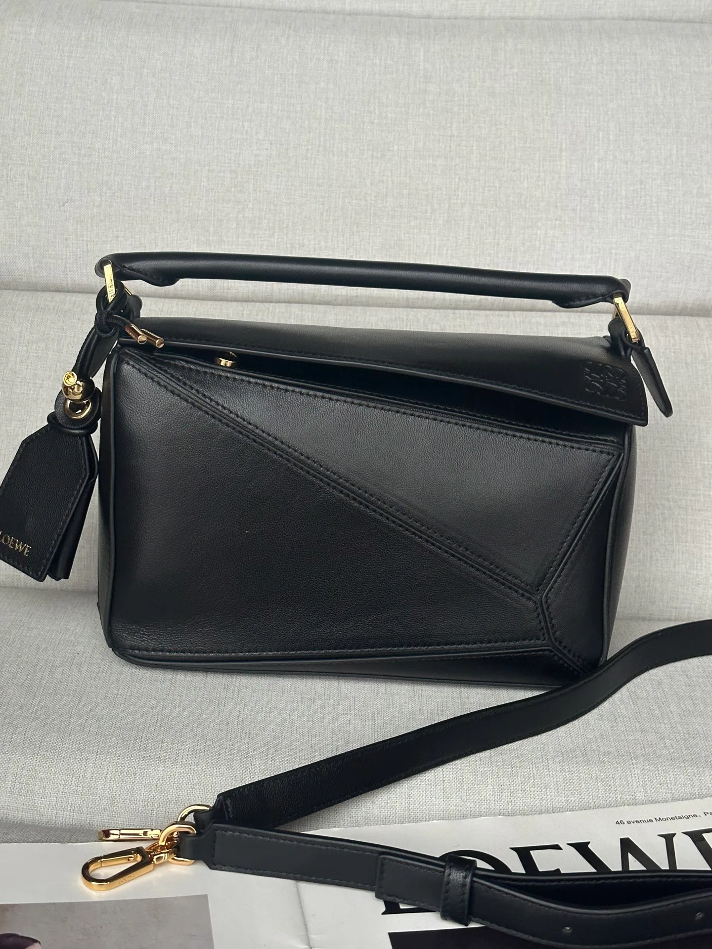 Women's Classic Handbags LOEWE 17943396