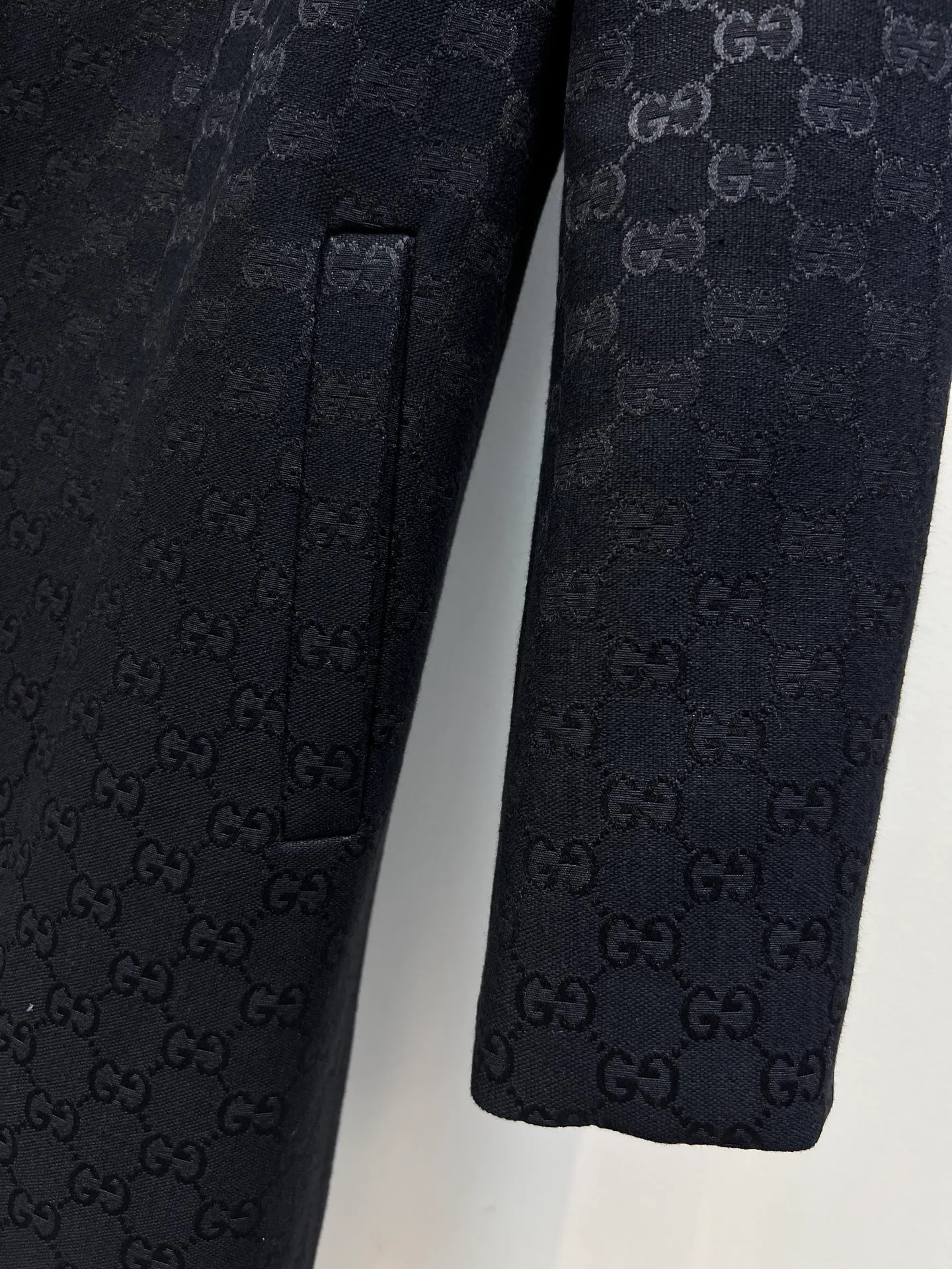 Women's Coats GUCCI 18407875