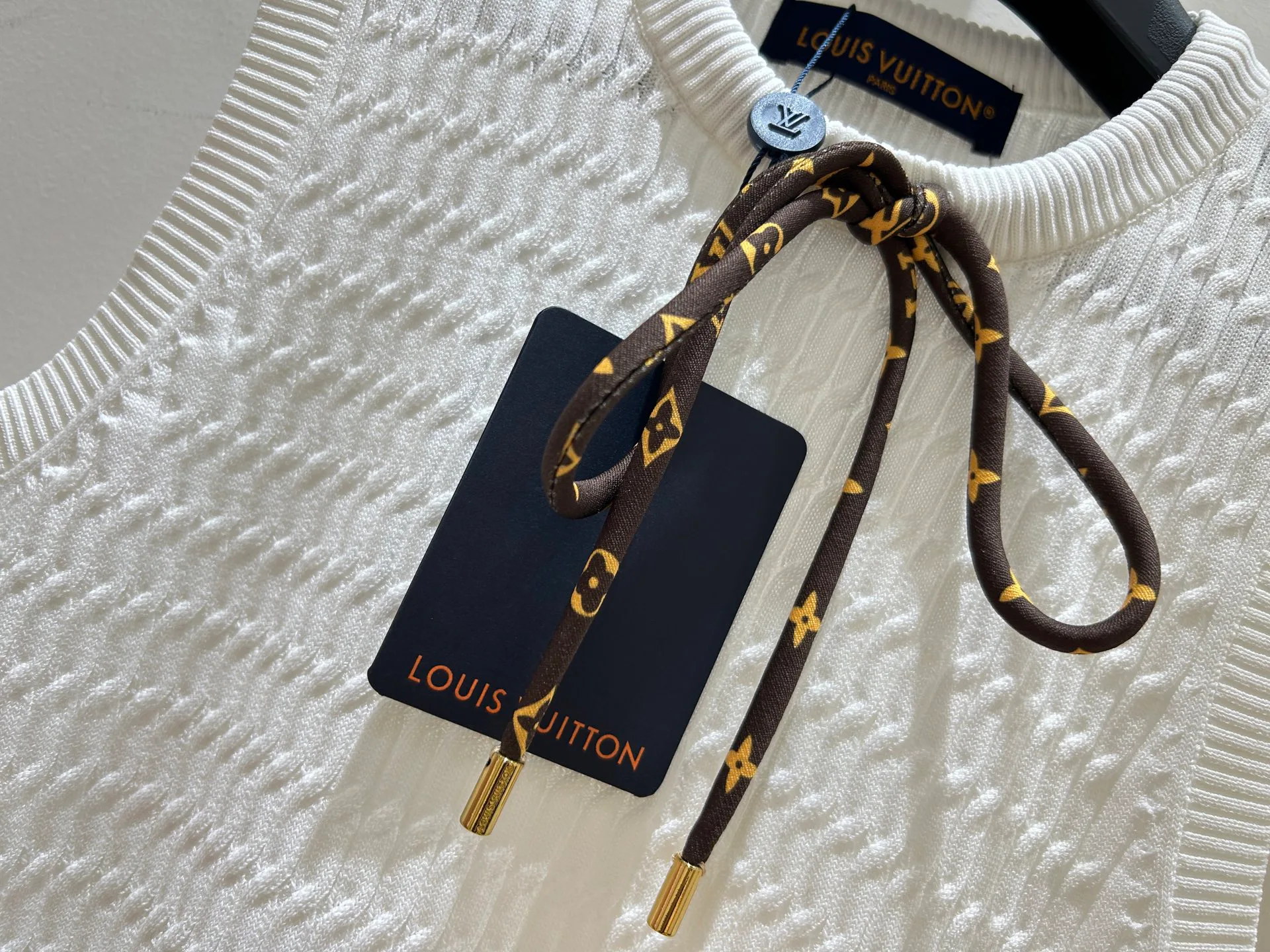 Women's Vests LOUIS VUITTON 18096665