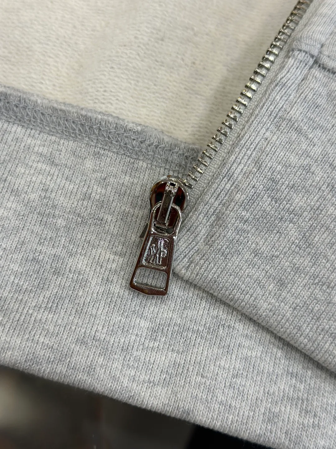 Men's Sweatshirts And Hoodies MONCLER 18260918