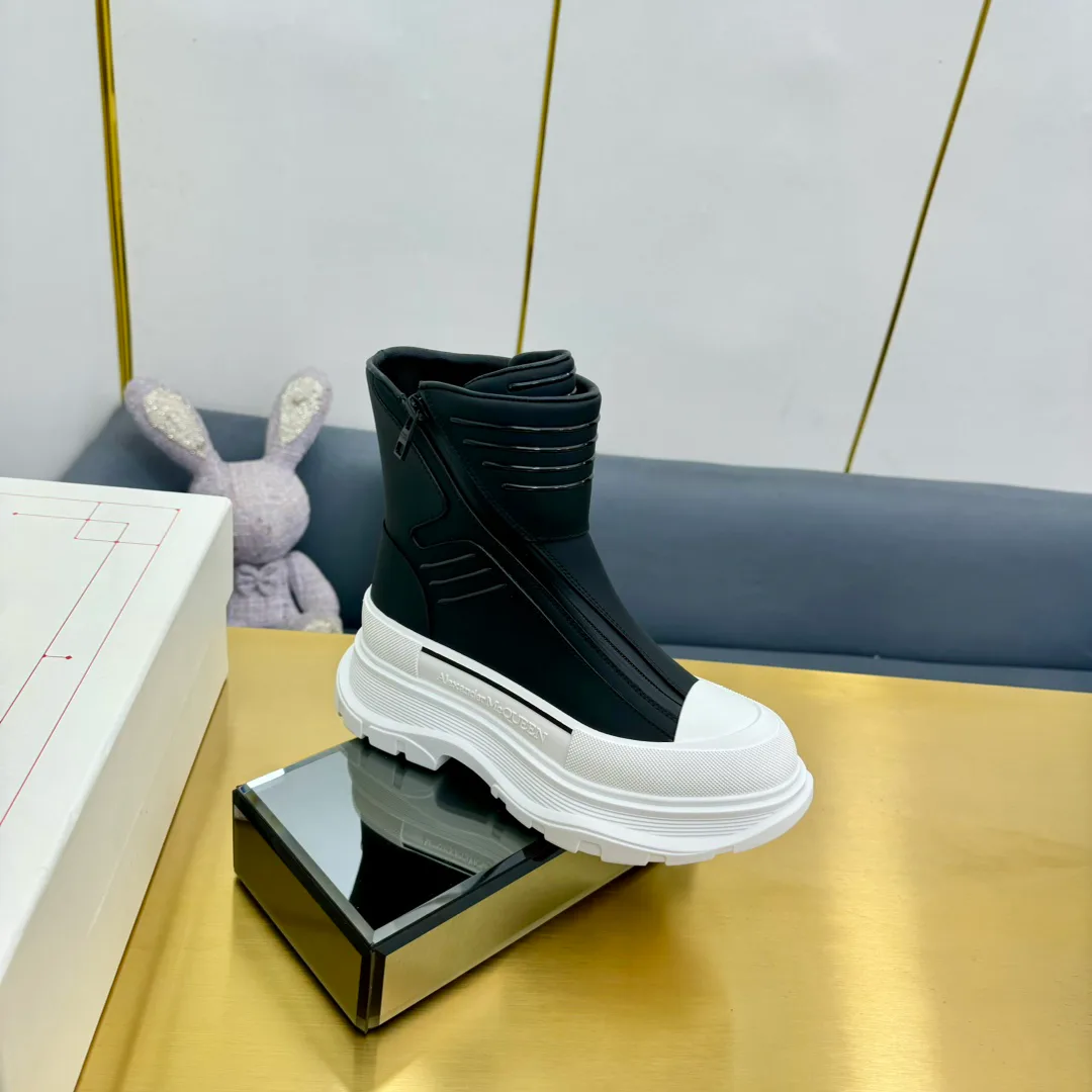 Women's Sneakers ALEXANDER MCQUEEN 18397481