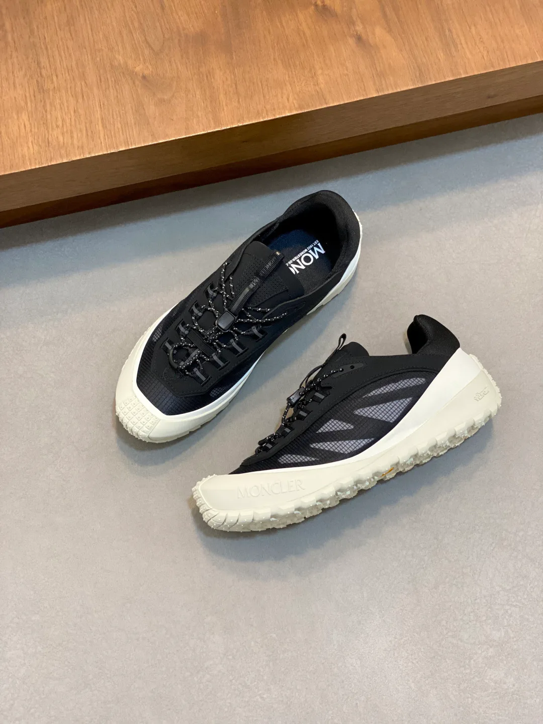 Men's Sneakers MONCLER 18118843