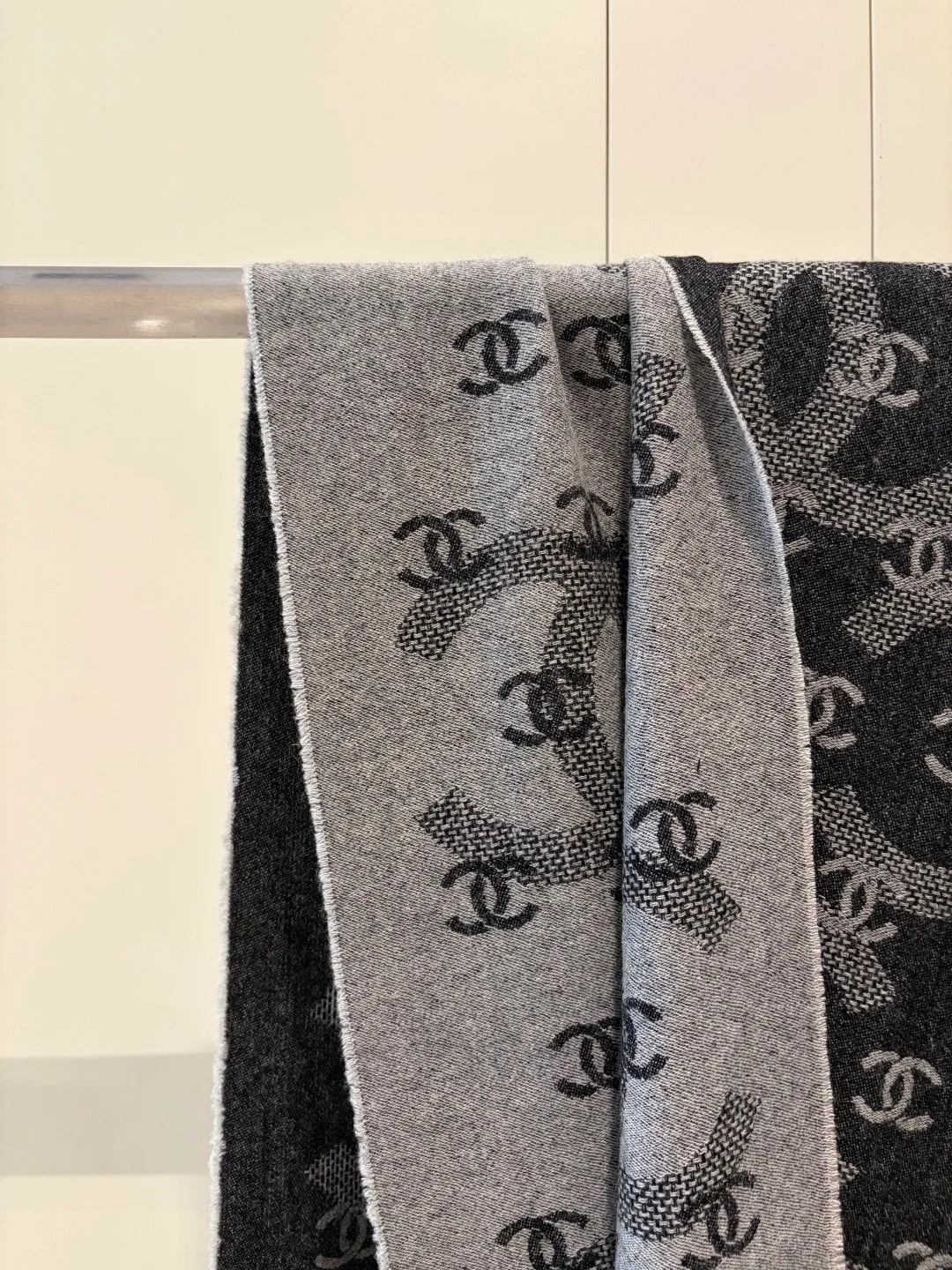 Scarves CHANEL 19570108