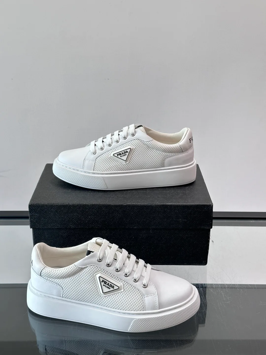 Women's Sneakers PRADA 17608036
