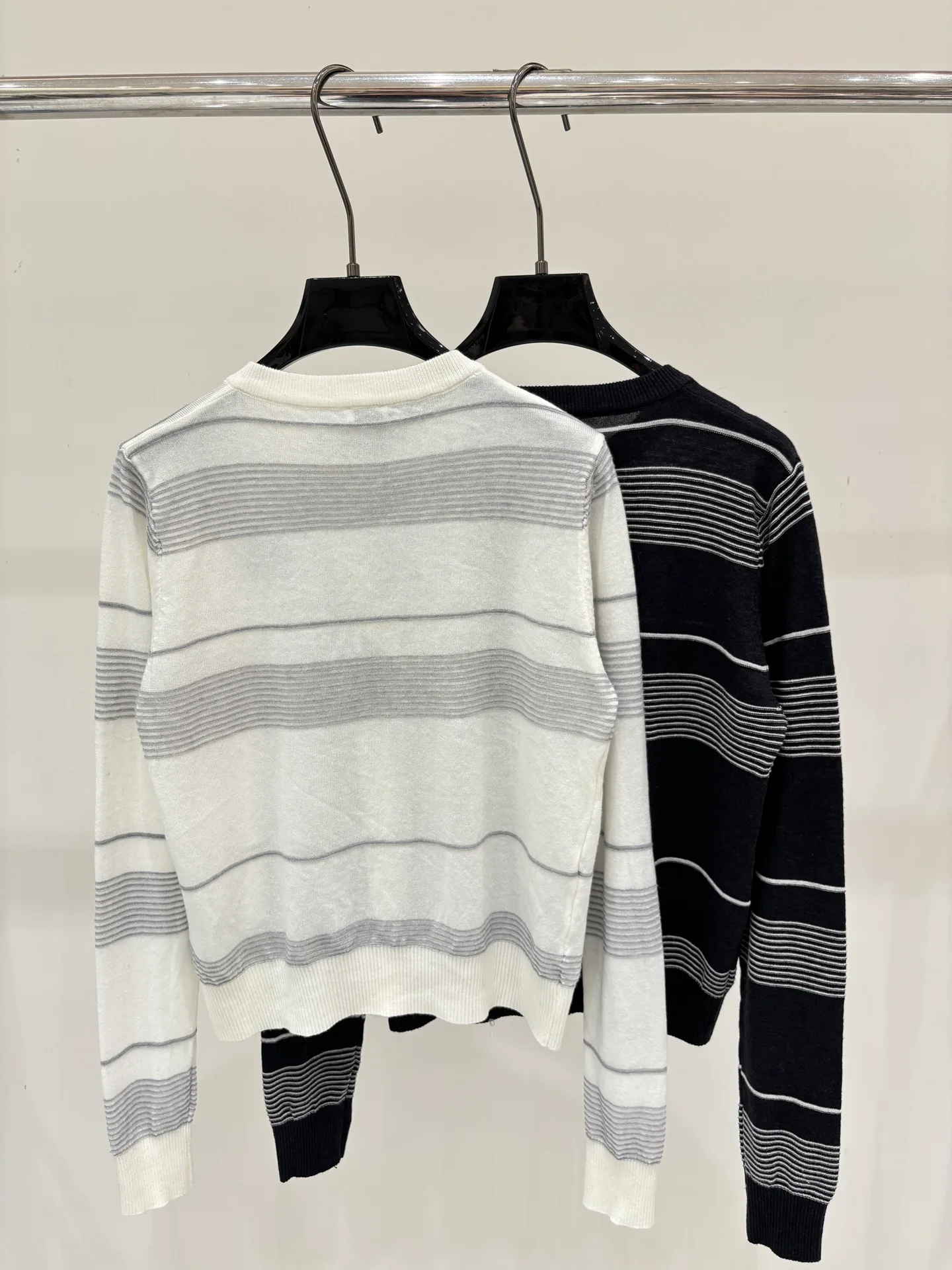 Women's Jumpers And Sweaters LOEWE 17504624