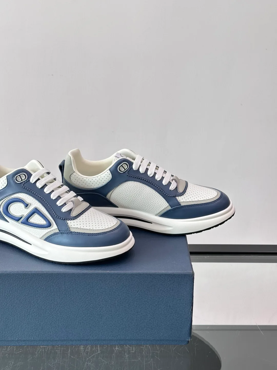 Men's Sneakers CHRISTIAN DIOR 18102351